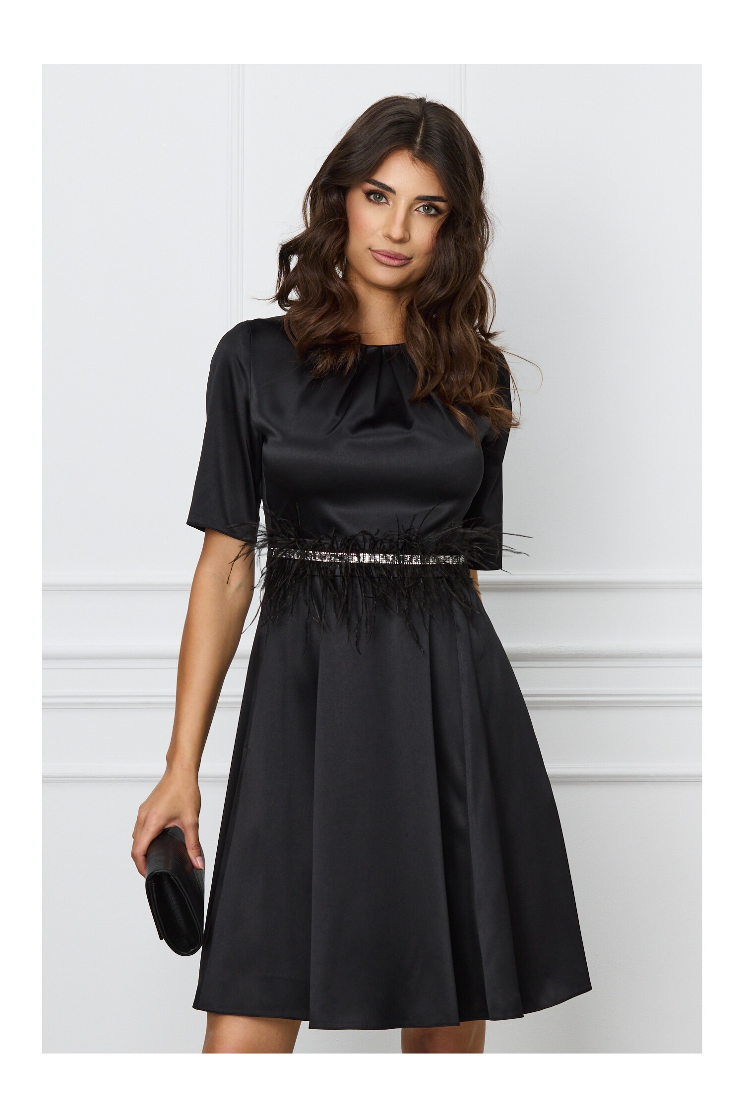 rochie-dy-fashion-neagra-cu-cordon-din-pene-si-strasuri-in-talie-1294874-1048301-4