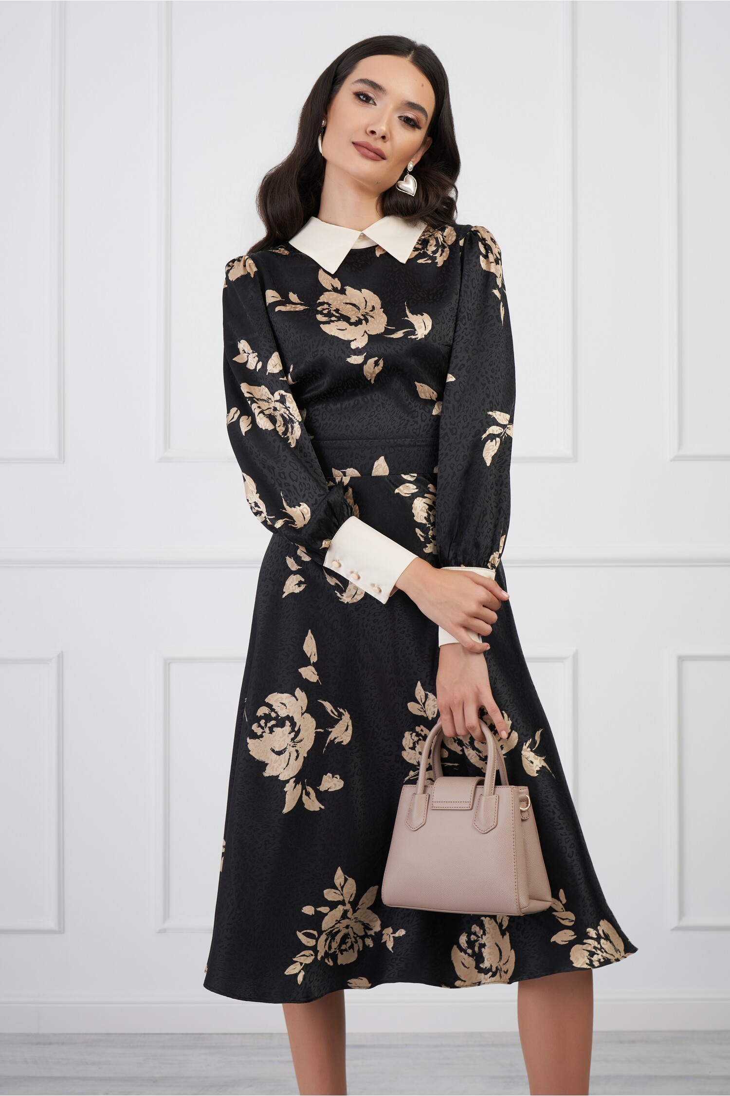 rochie-dy-fashion-neagra-cu-imprimeuri-florale-bej-si-guler-alb-1317893-1067723-4