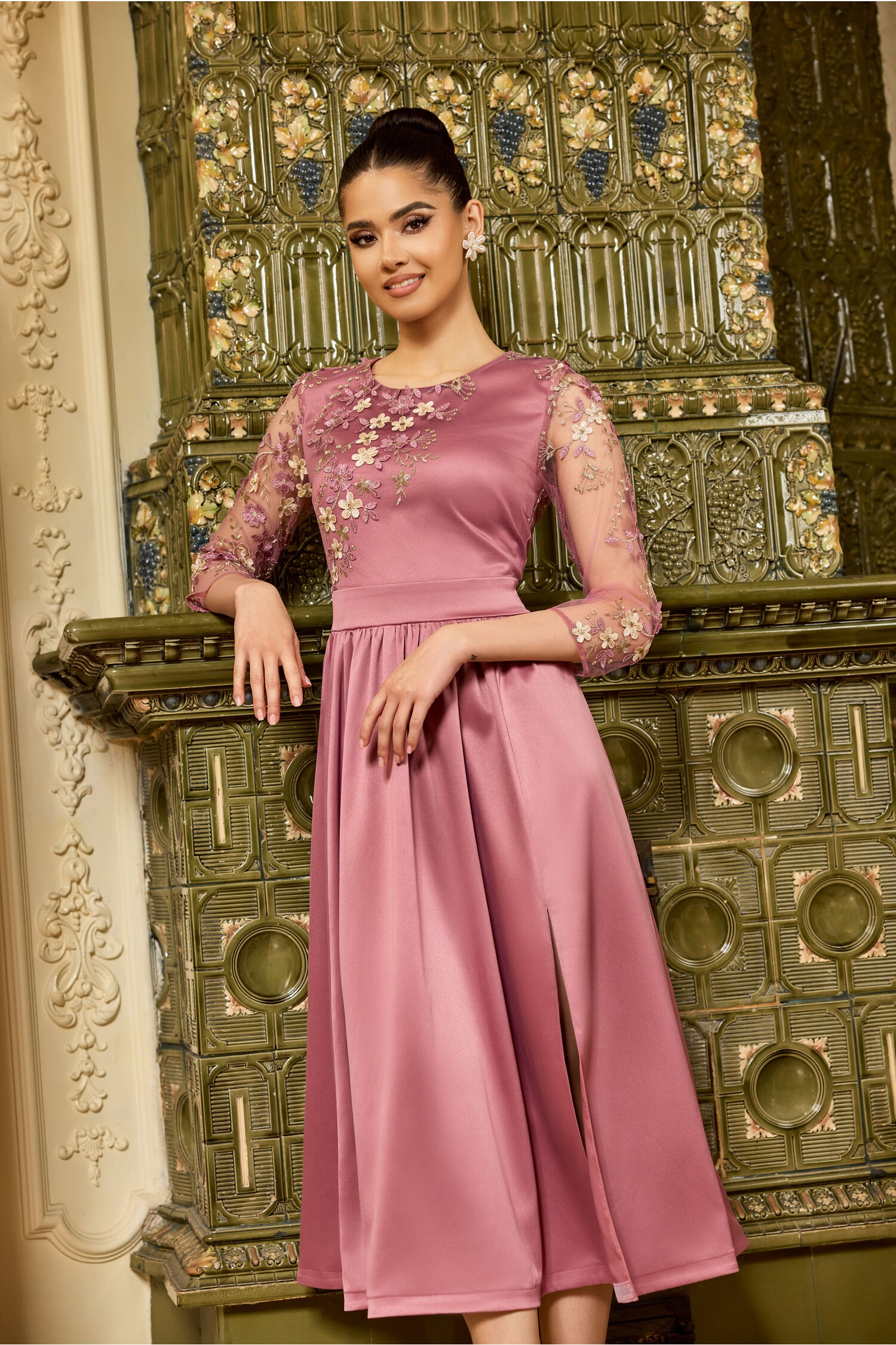 rochie-dy-fashion-roz-cu-dantela-florala-la-bust-1294805-1055378-4
