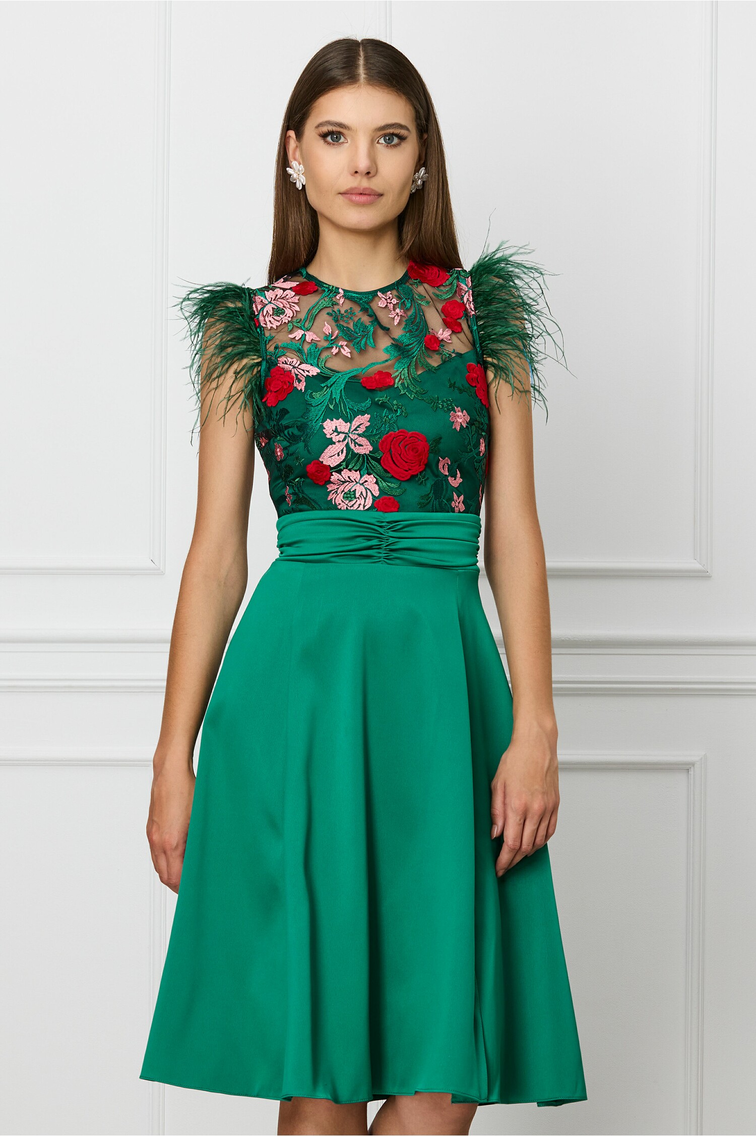 rochie-dy-fashion-verde-cu-broderie-la-bust-si-pene-la-umeri-1302581-1054040-4