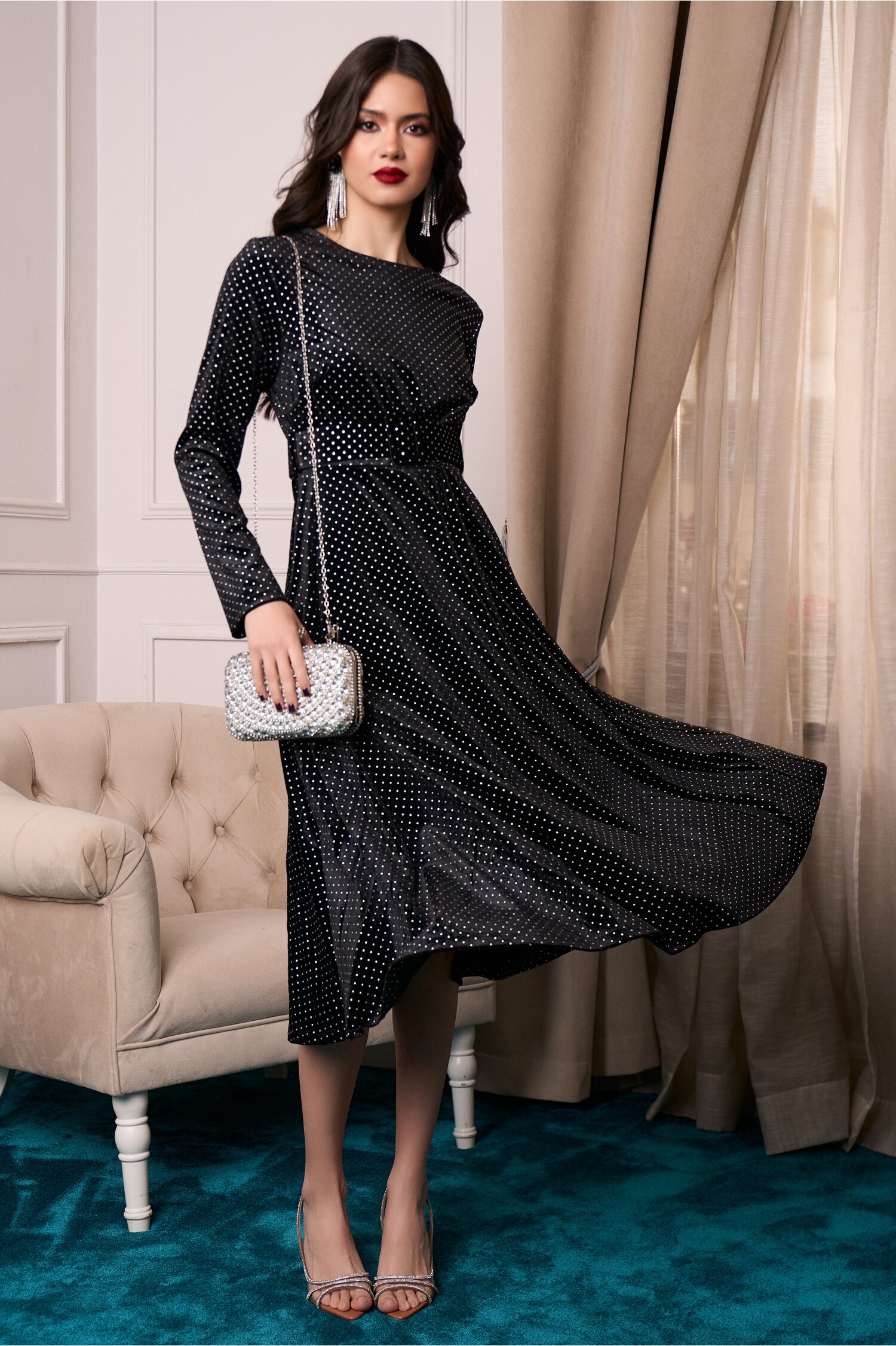 rochie-eleganta-din-catifea-neagra-cu-strasuri-si-curea-in-talie-1344104-1089161-4