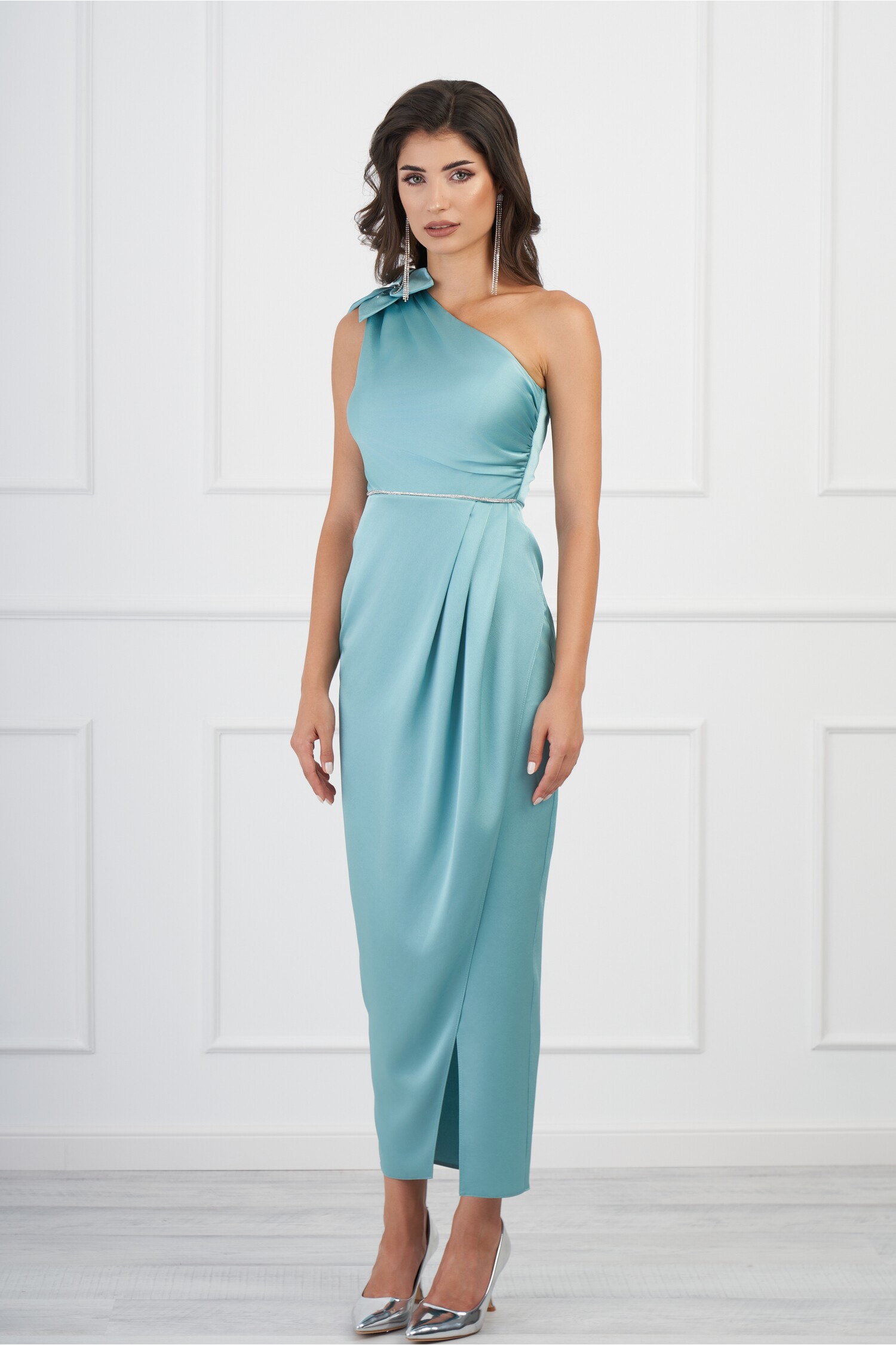 rochie-ginette-verde-mint-cu-floare-pe-umar-si-strasuri-in-talie-1314503-1064714-4
