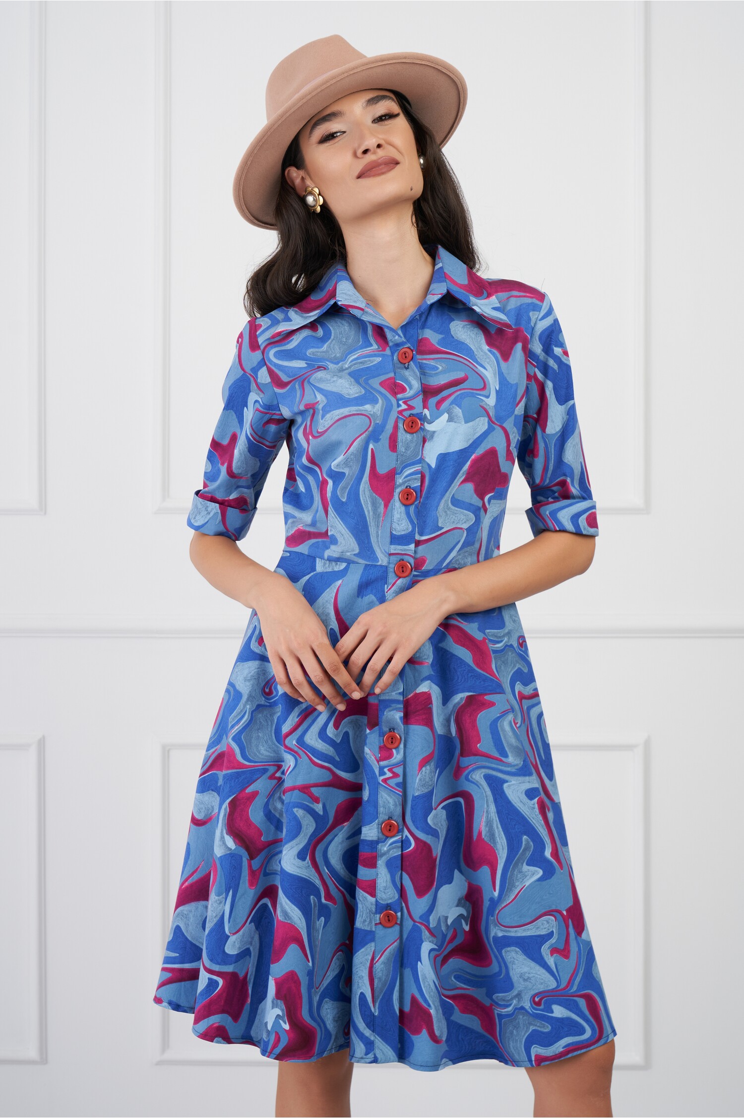 rochie-ivona-albastra-cu-imprimeuri-magenta-si-nasturi-1295141-1066517-4