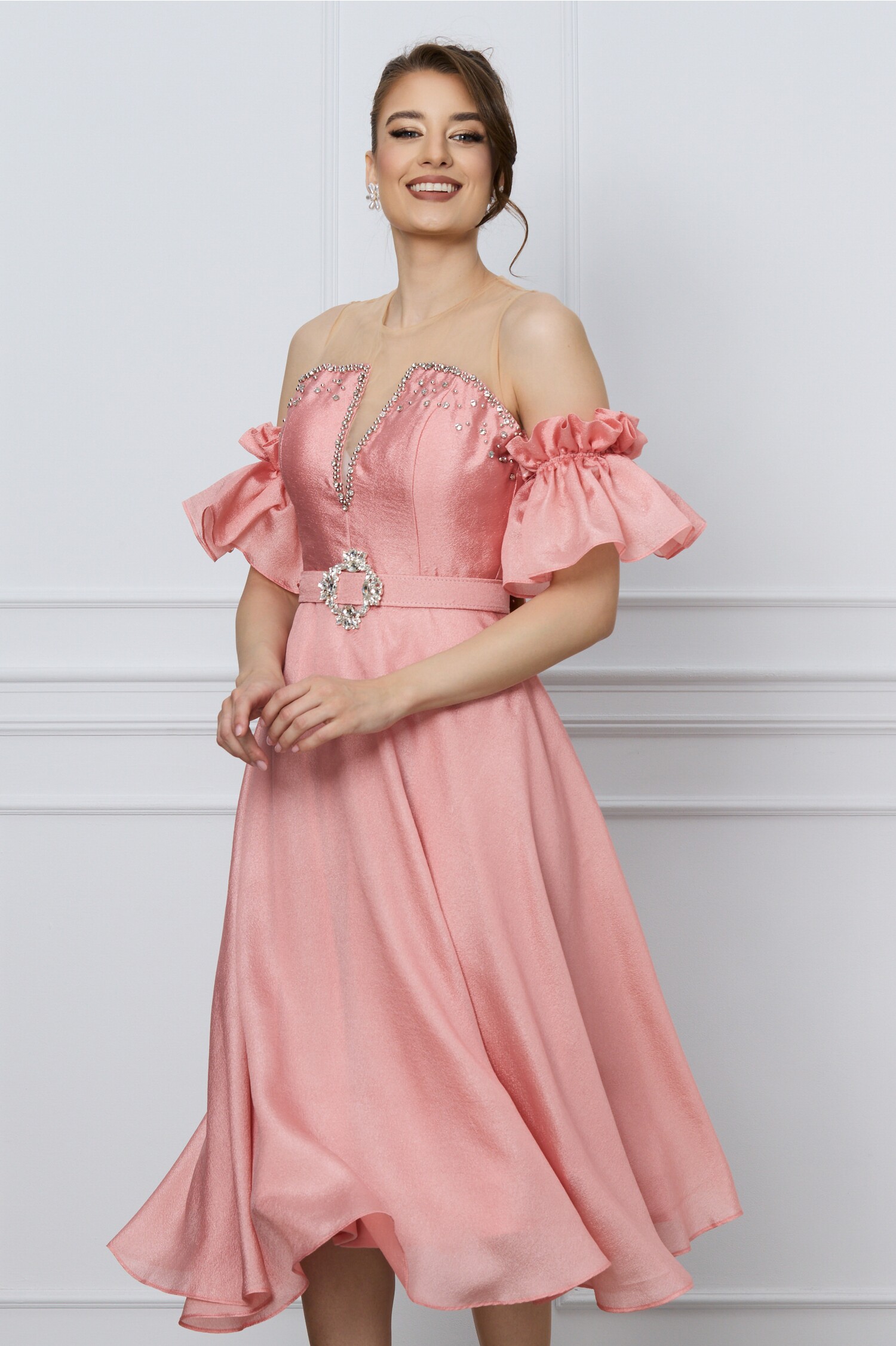 rochie-izabela-roz-cu-strasuri-la-bust-si-curea-in-talie-1285802-1039625-4