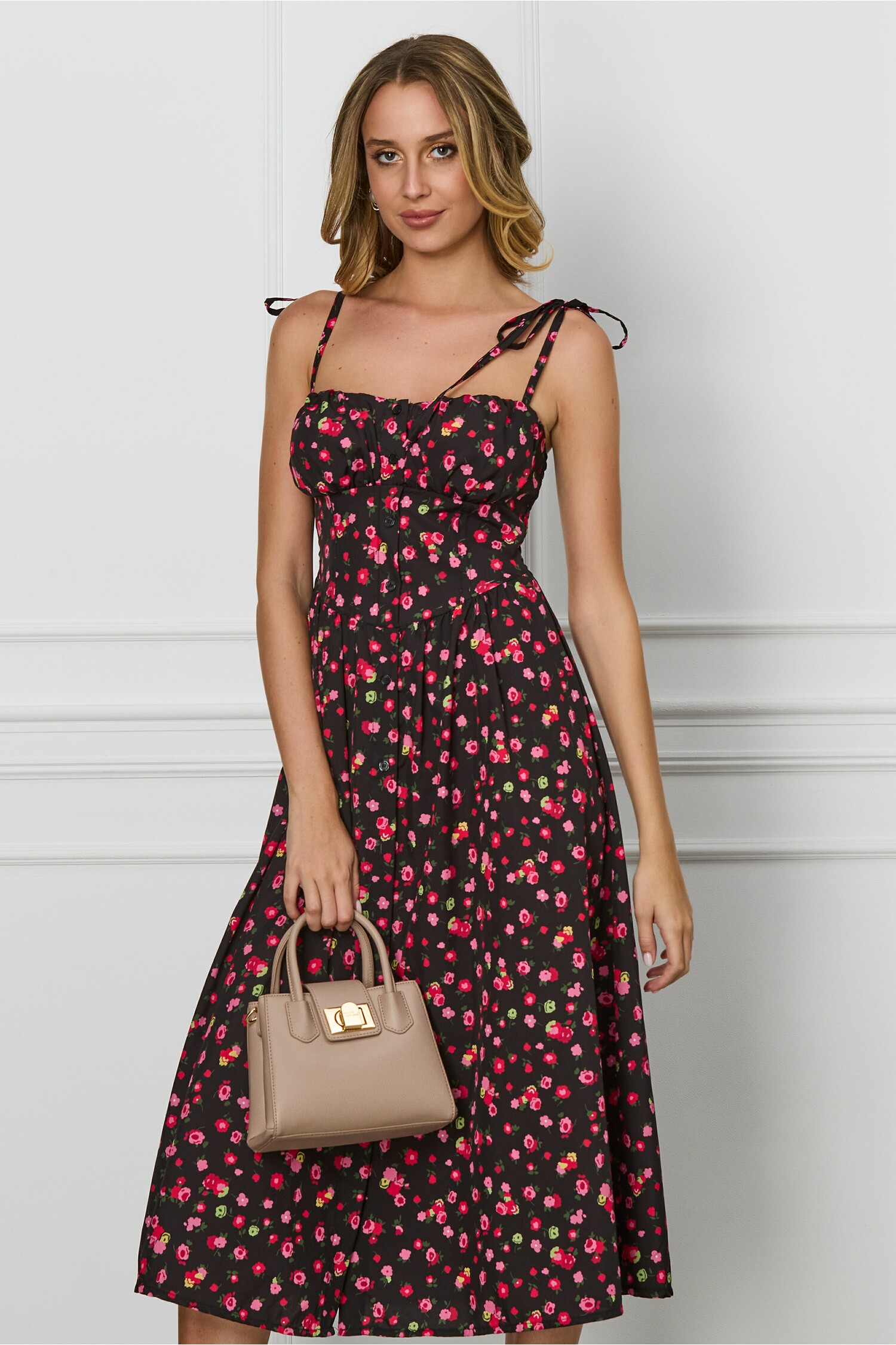 rochie-jessie-neagra-cu-floricele-roz-1305746-1056983-4