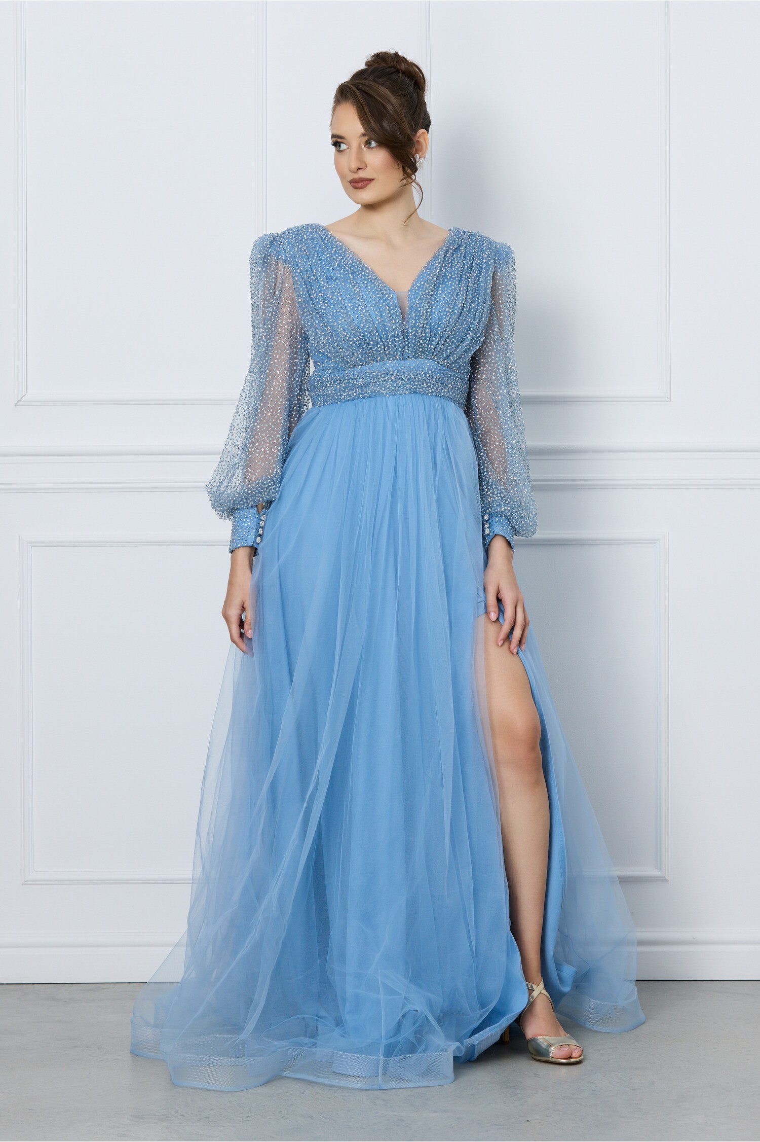 rochie-julie-lunga-bleu-din-tull-cu-strasuri-la-bust-1285799-1039133-4