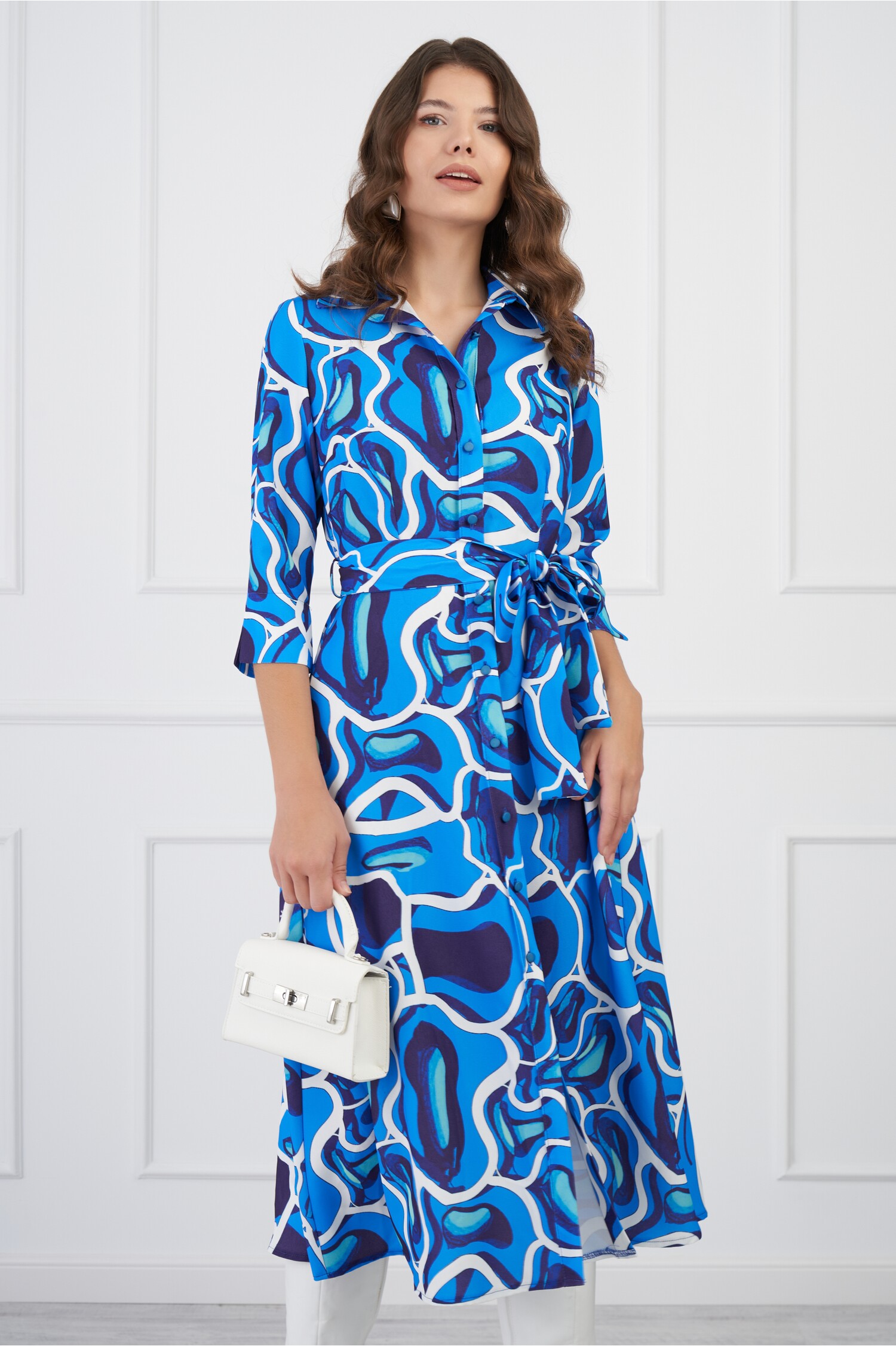 rochie-maria-tip-camasa-albastra-cu-imprimeu-alb-si-cordon-in-talie-1318706-1068212-4