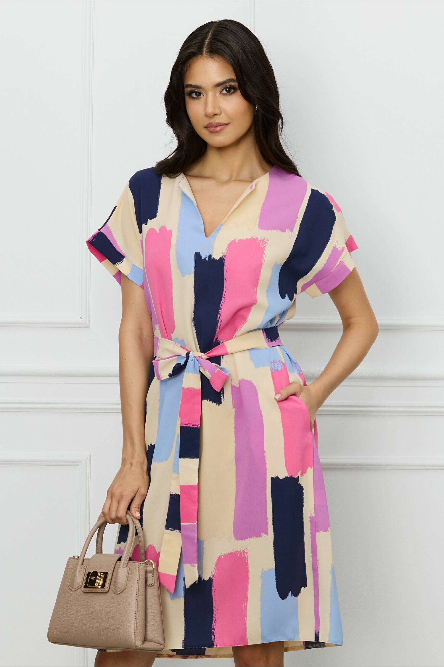 rochie-mbg-bej-cu-imprimeu-roz-si-cordon-in-talie-1313033-1063577-4
