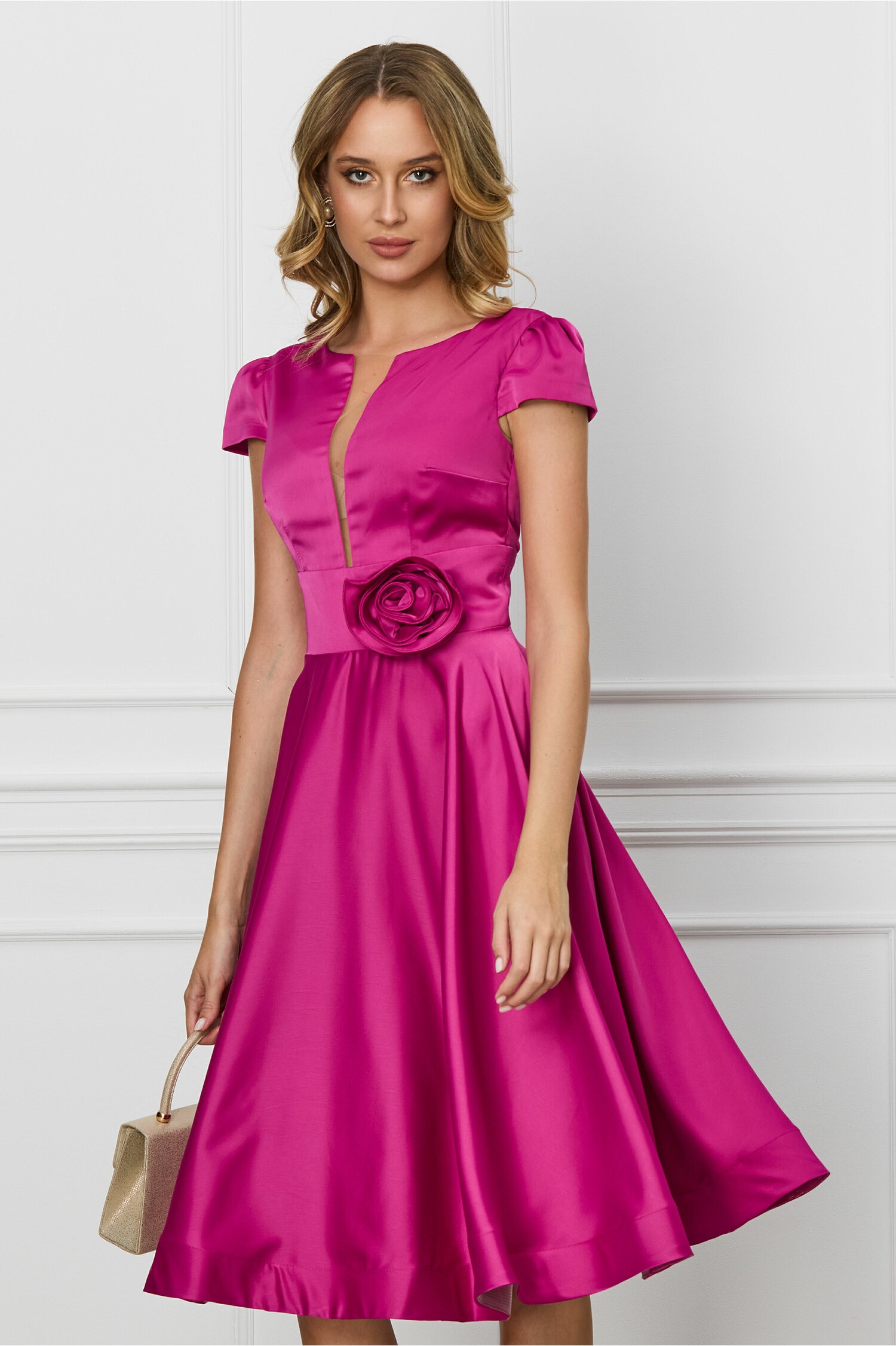 rochie-mbg-fucsia-din-satin-cu-trandafir-in-talie-1302938-1055939-4