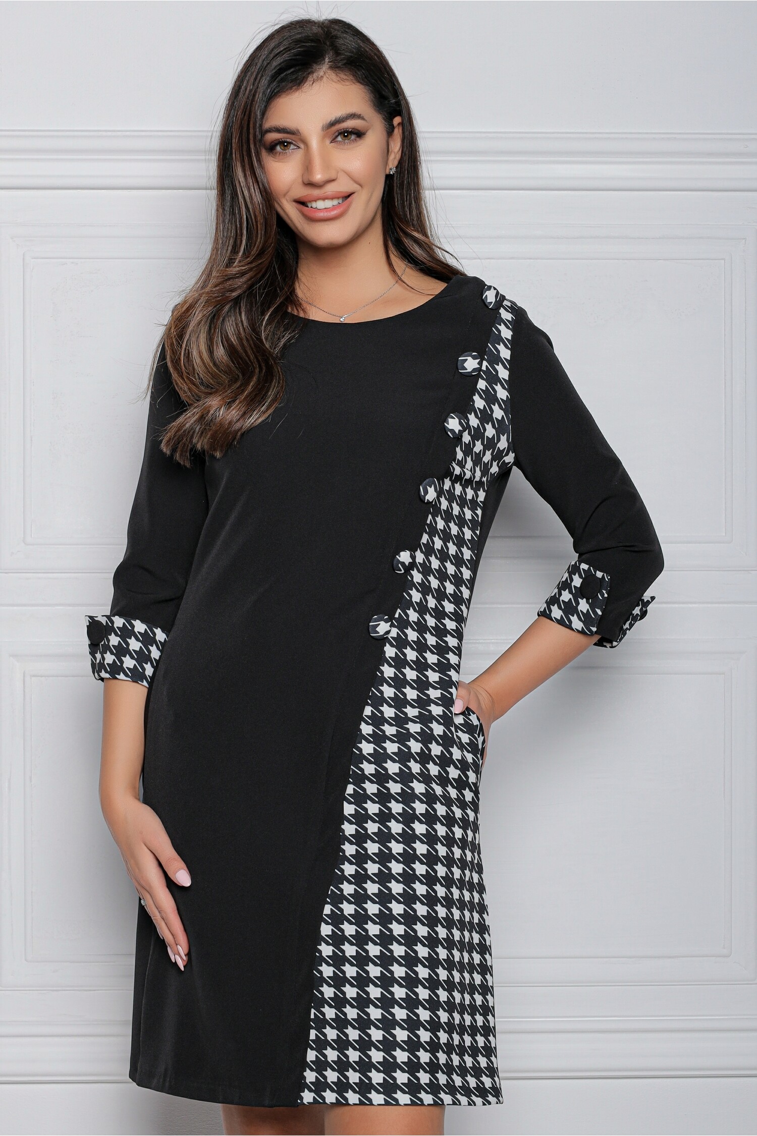 rochie-mbg-neagra-cu-imprimeu-picior-de-cocos-1238723-1001243-4