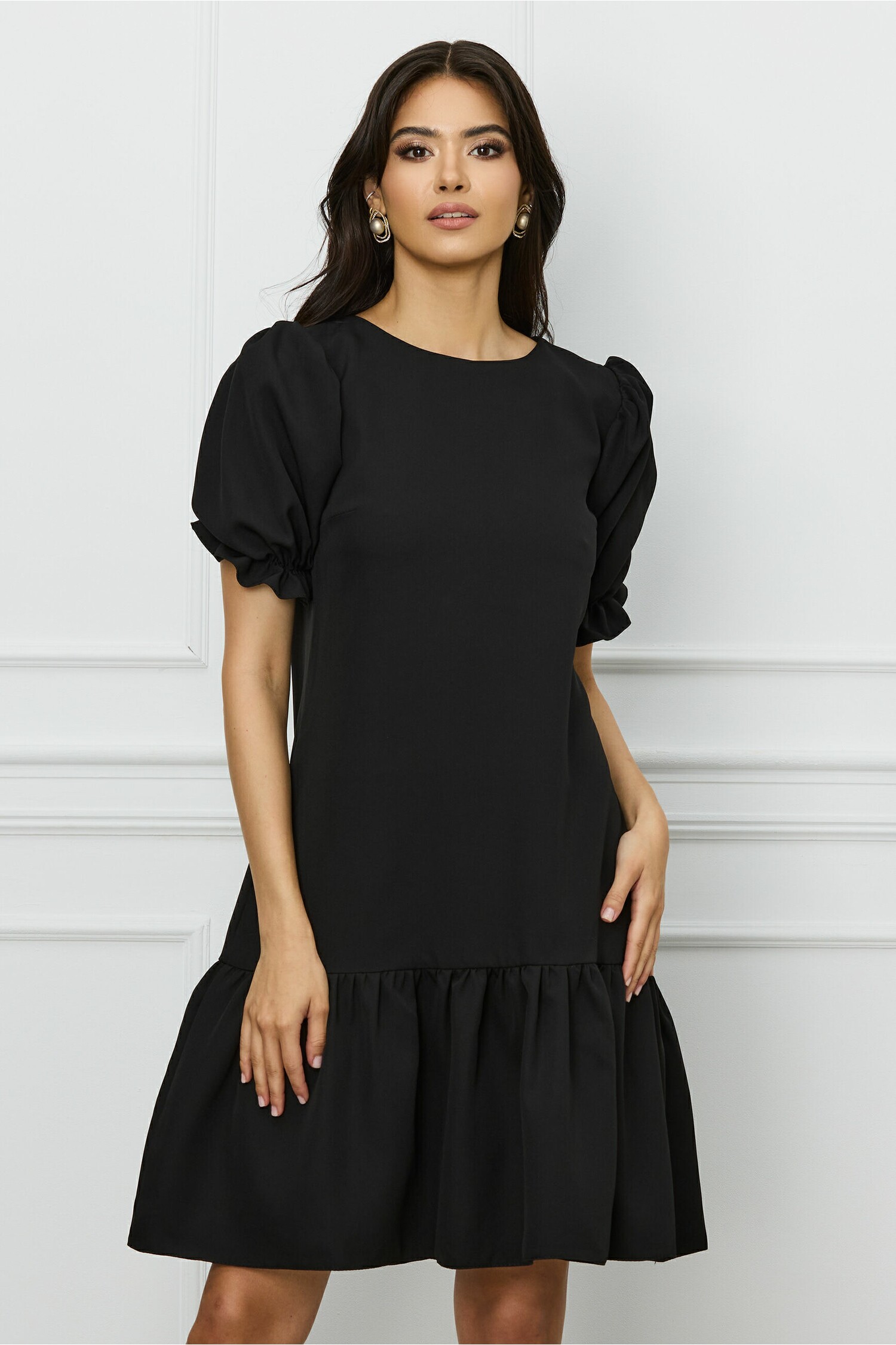 rochie-mbg-neagra-cu-volan-la-baza-1312943-1063982-4