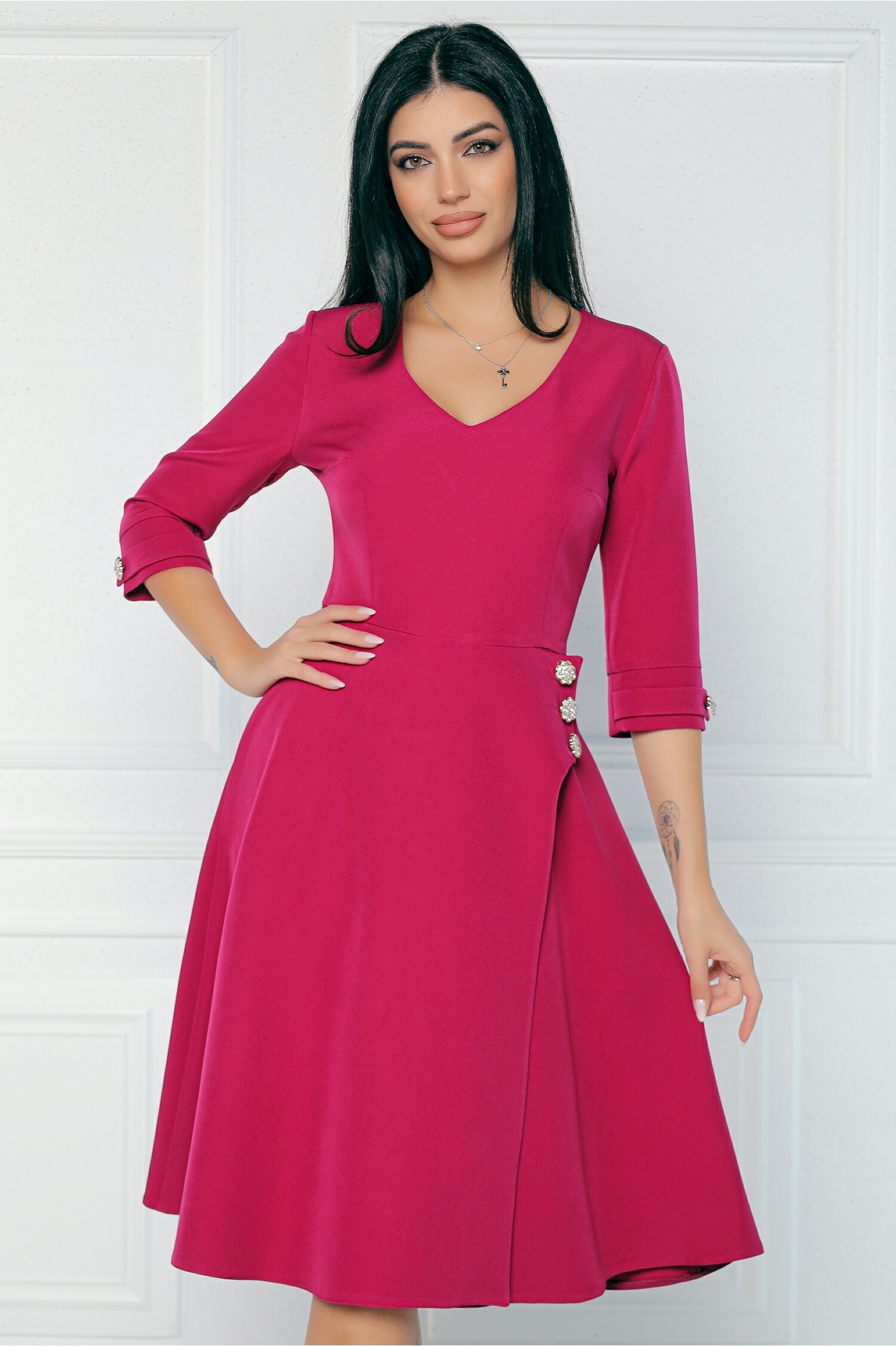 rochie-mbg-office-din-stofa-magenta-cu-nasturi-in-talie-1337603-1081175-4