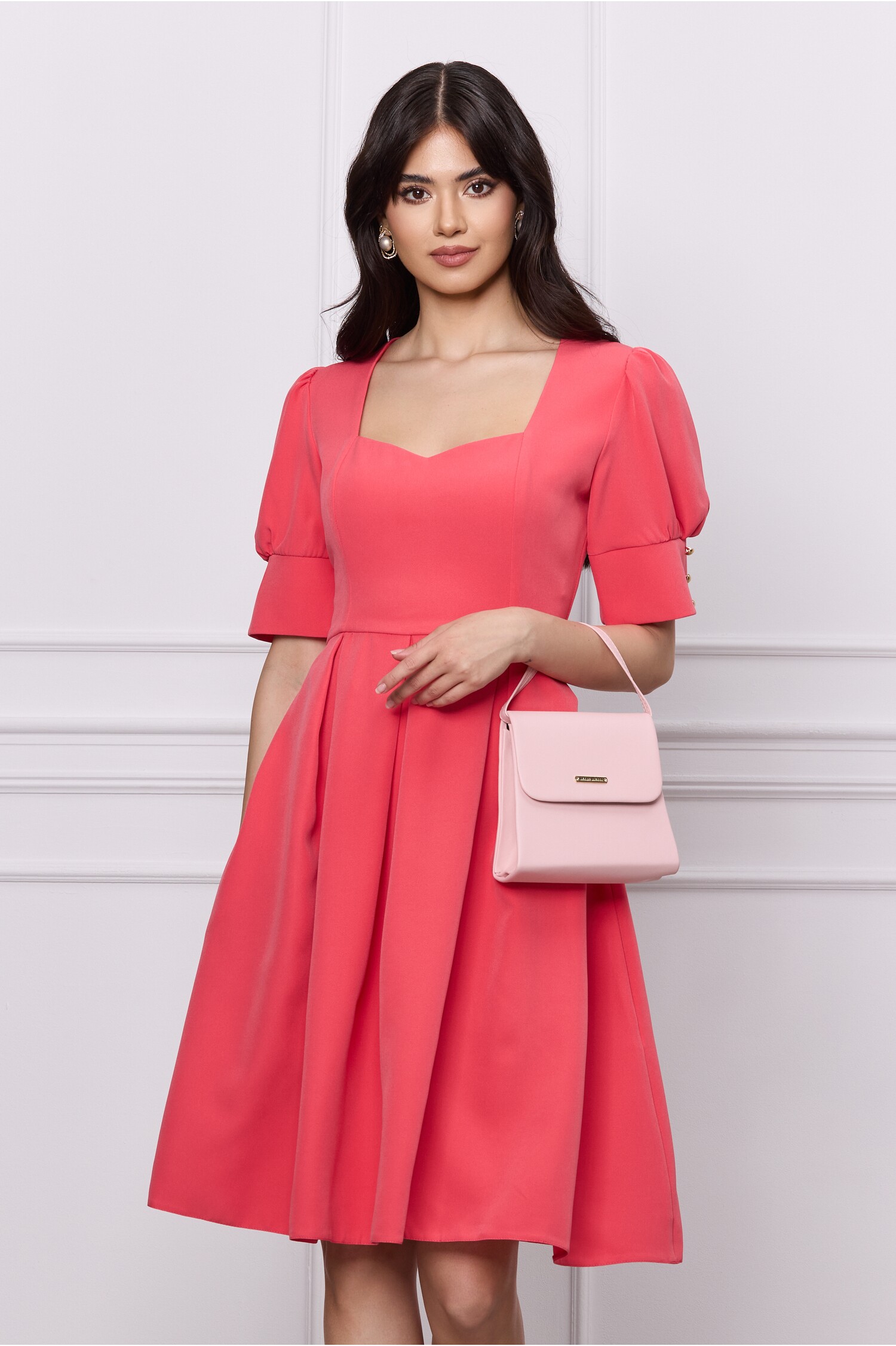 rochie-mbg-roz-zmeura-clos-cu-pliuri-si-buzunare-1296038-1050347-4