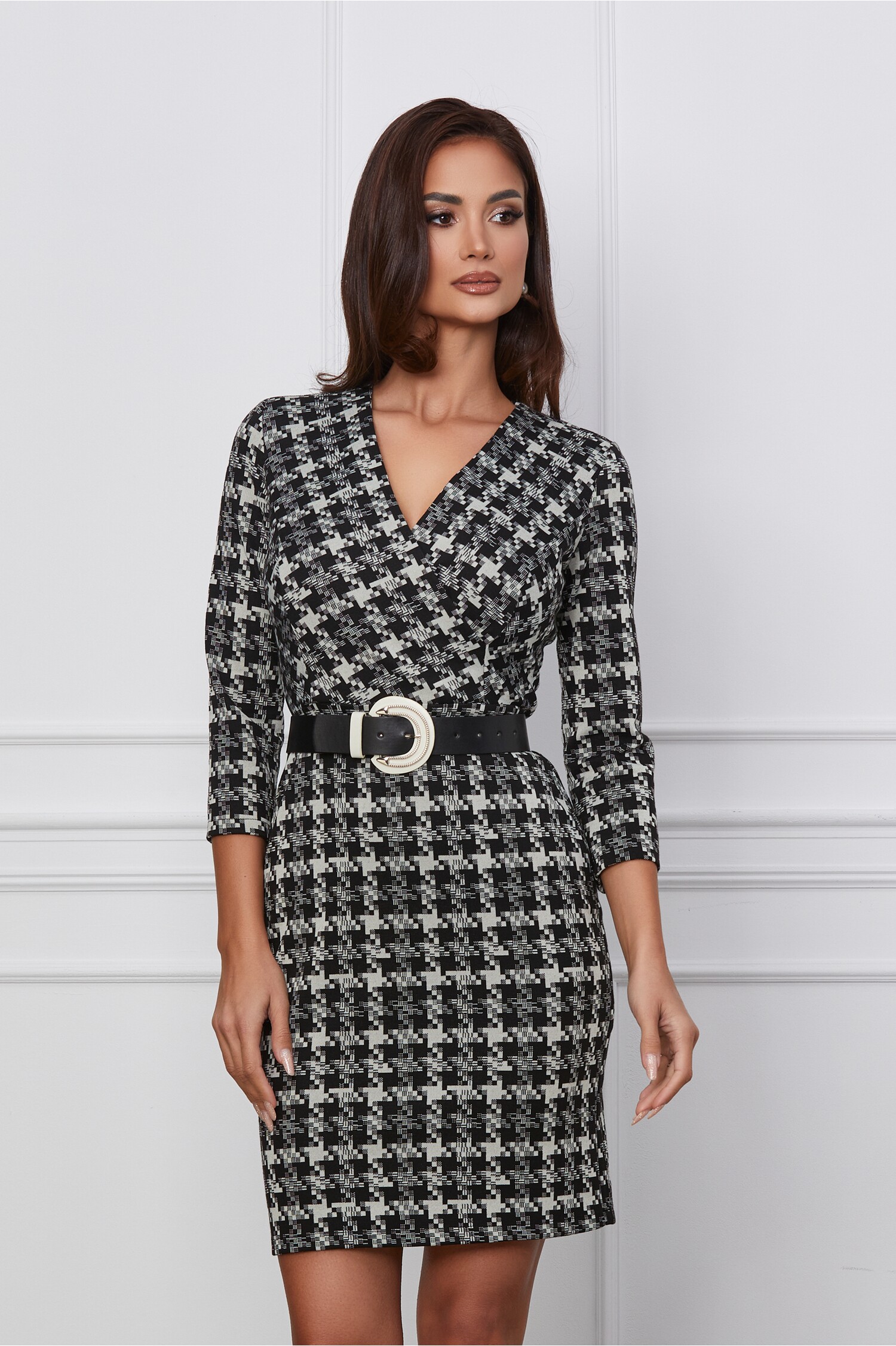 rochie-mona-neagra-cu-imprimeuri-albe-si-curea-in-talie-1232895-1006993-4