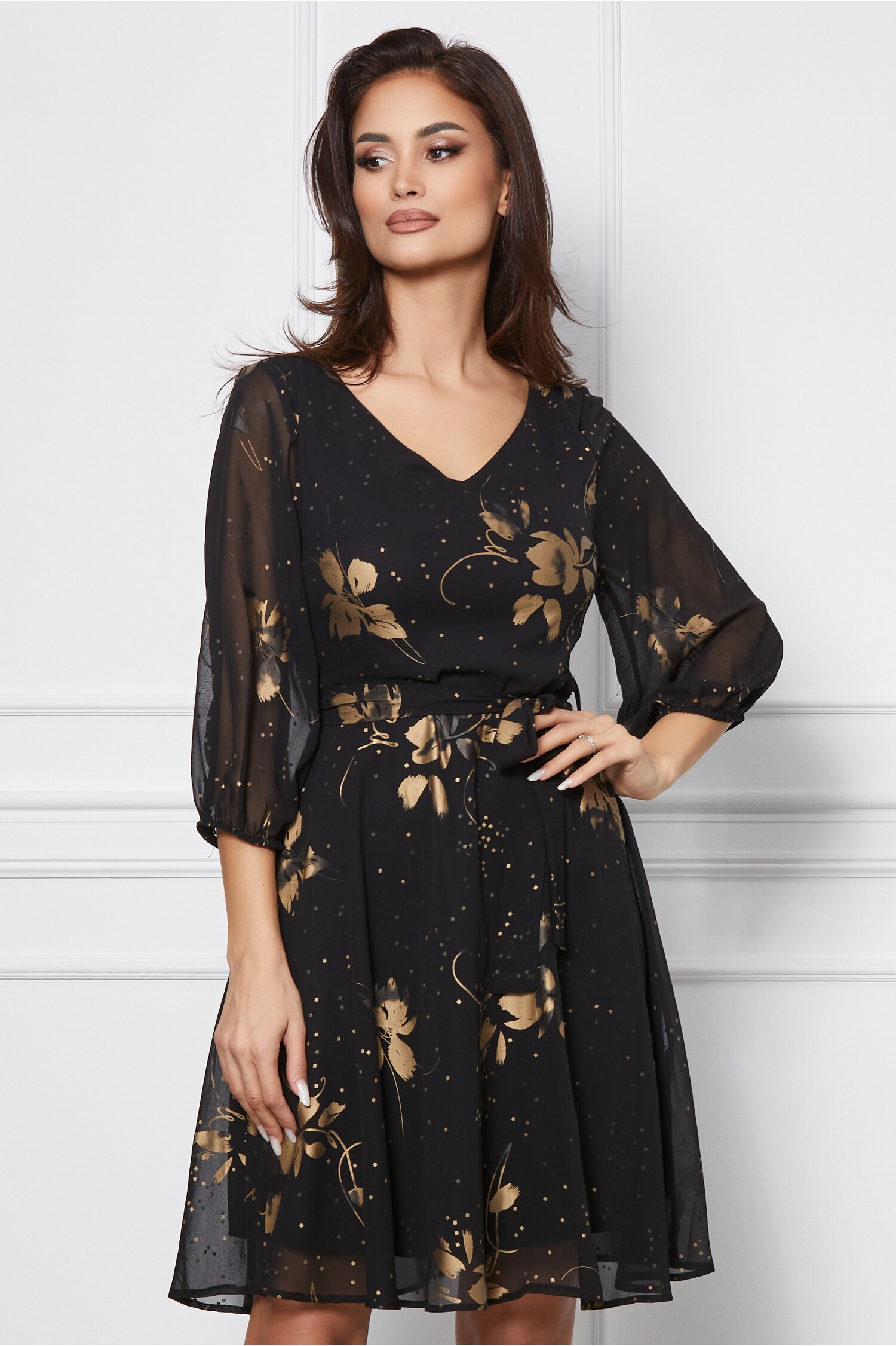 rochie-morena-neagra-cu-imprimeu-floral-auriu-1256686-1018480-4
