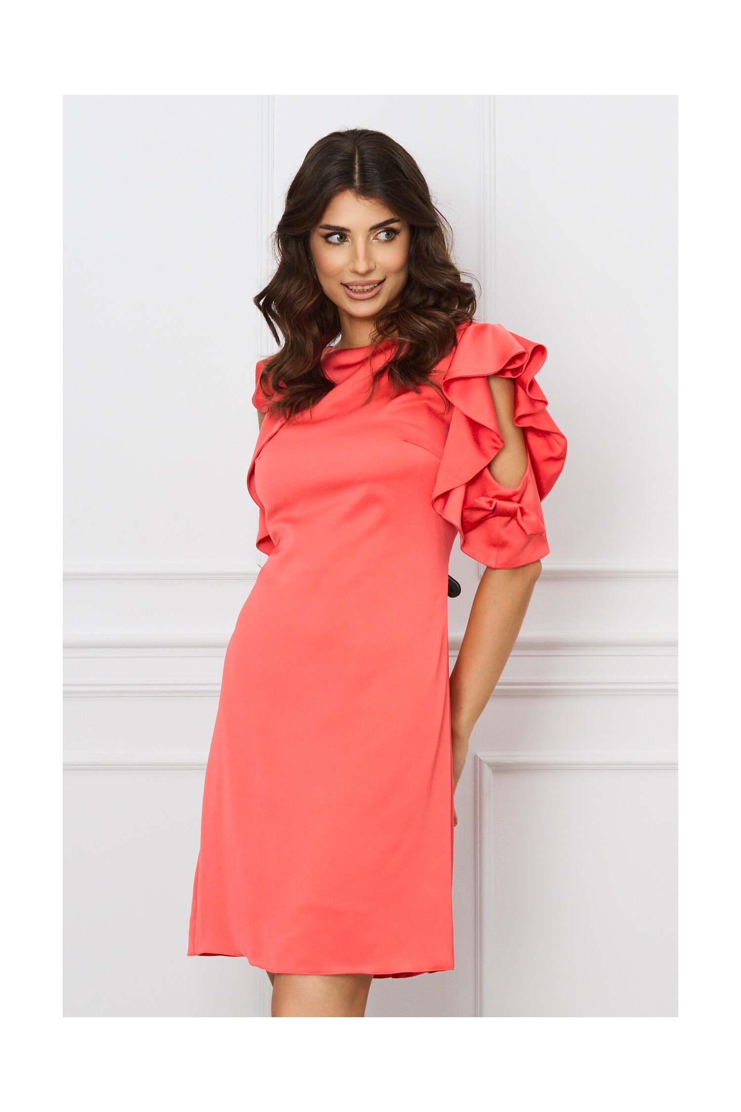 rochie-moze-corai-cu-decupaje-si-volane-pe-maneci-1294532-1048061-4