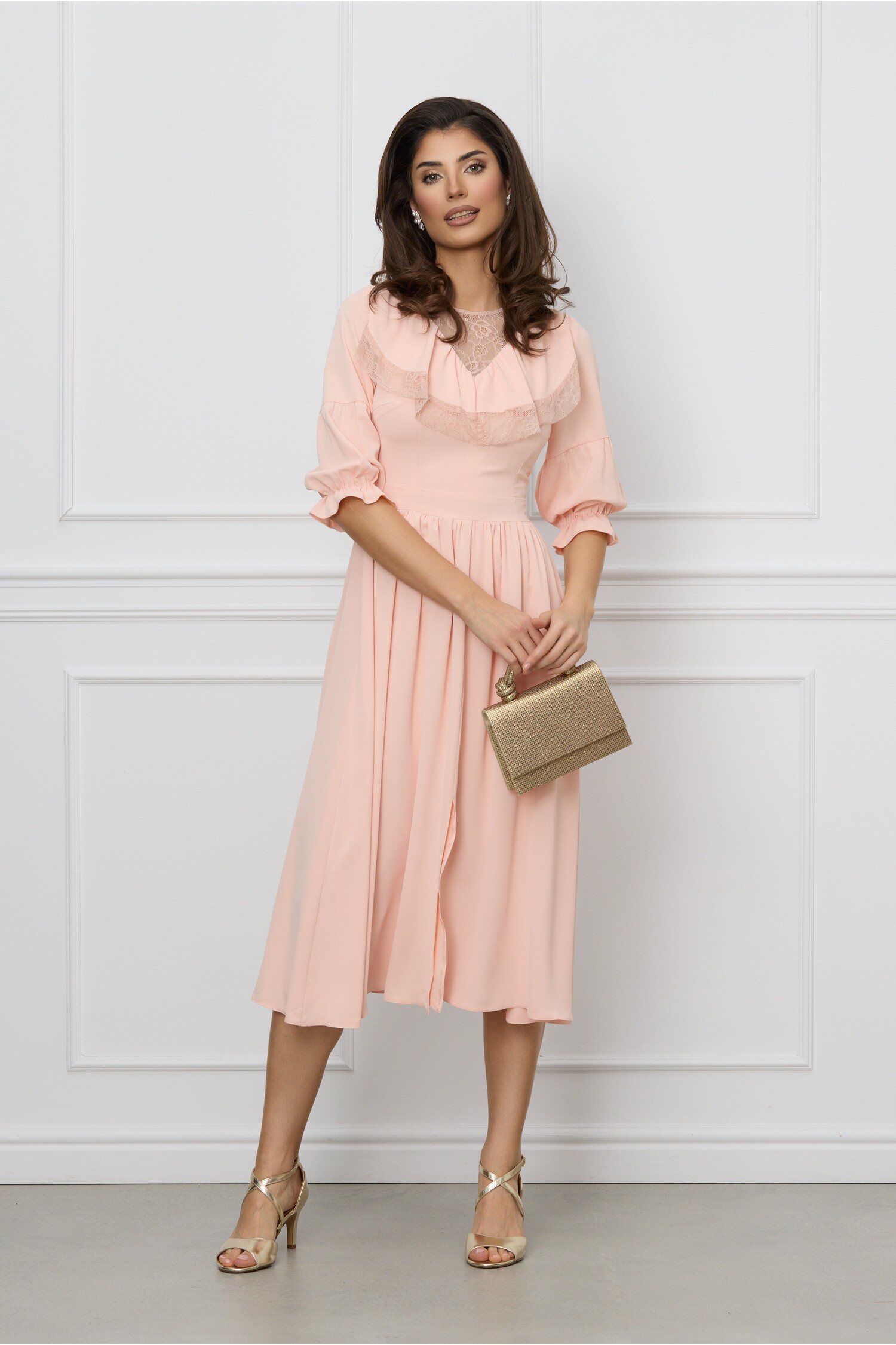 rochie-moze-peach-cu-dantela-si-volane-la-bust-1285064-1039022-4