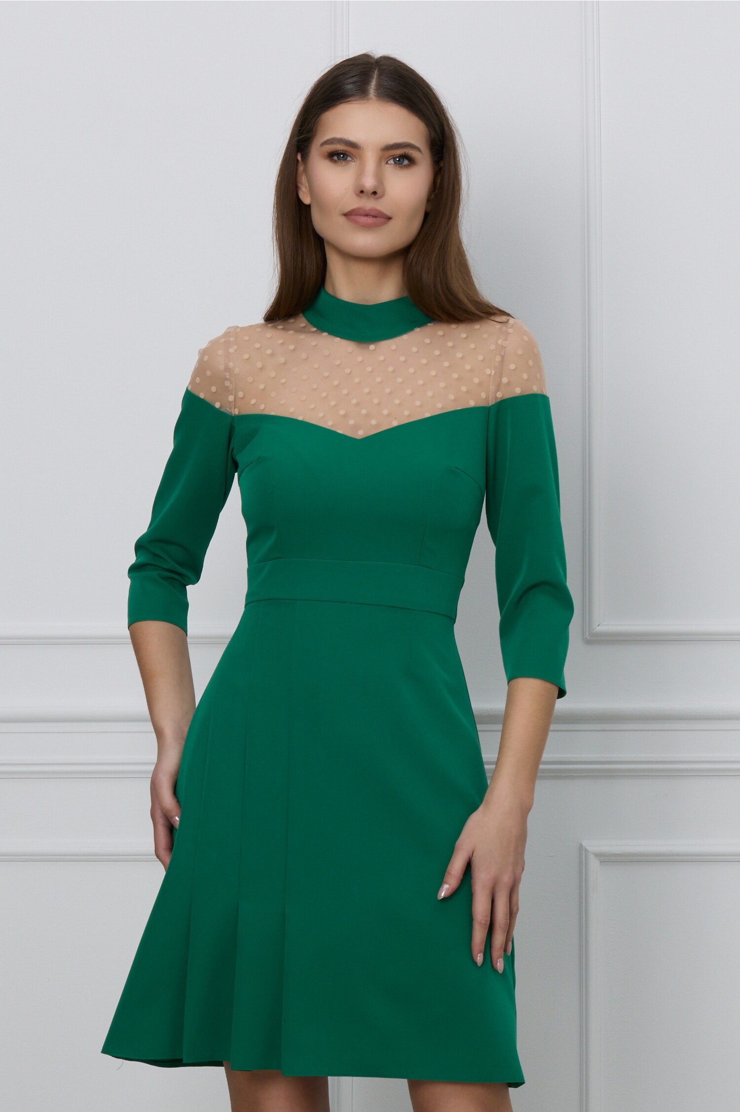 rochie-moze-verde-cu-tull-la-bust-si-pliuri-la-baza-1281050-1036145-4