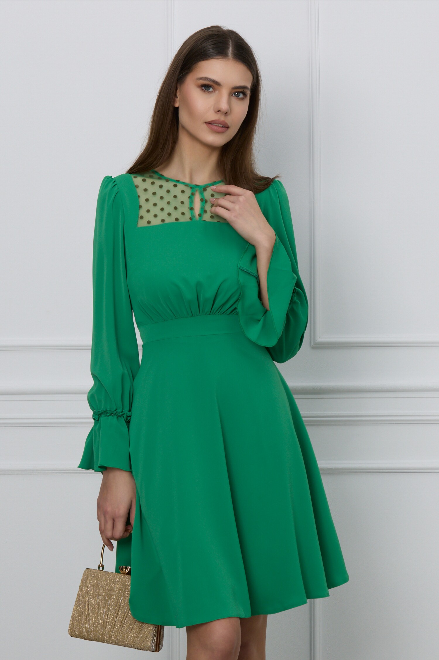 rochie-moze-verde-cu-tull-si-buline-la-bust-1281269-1036040-4