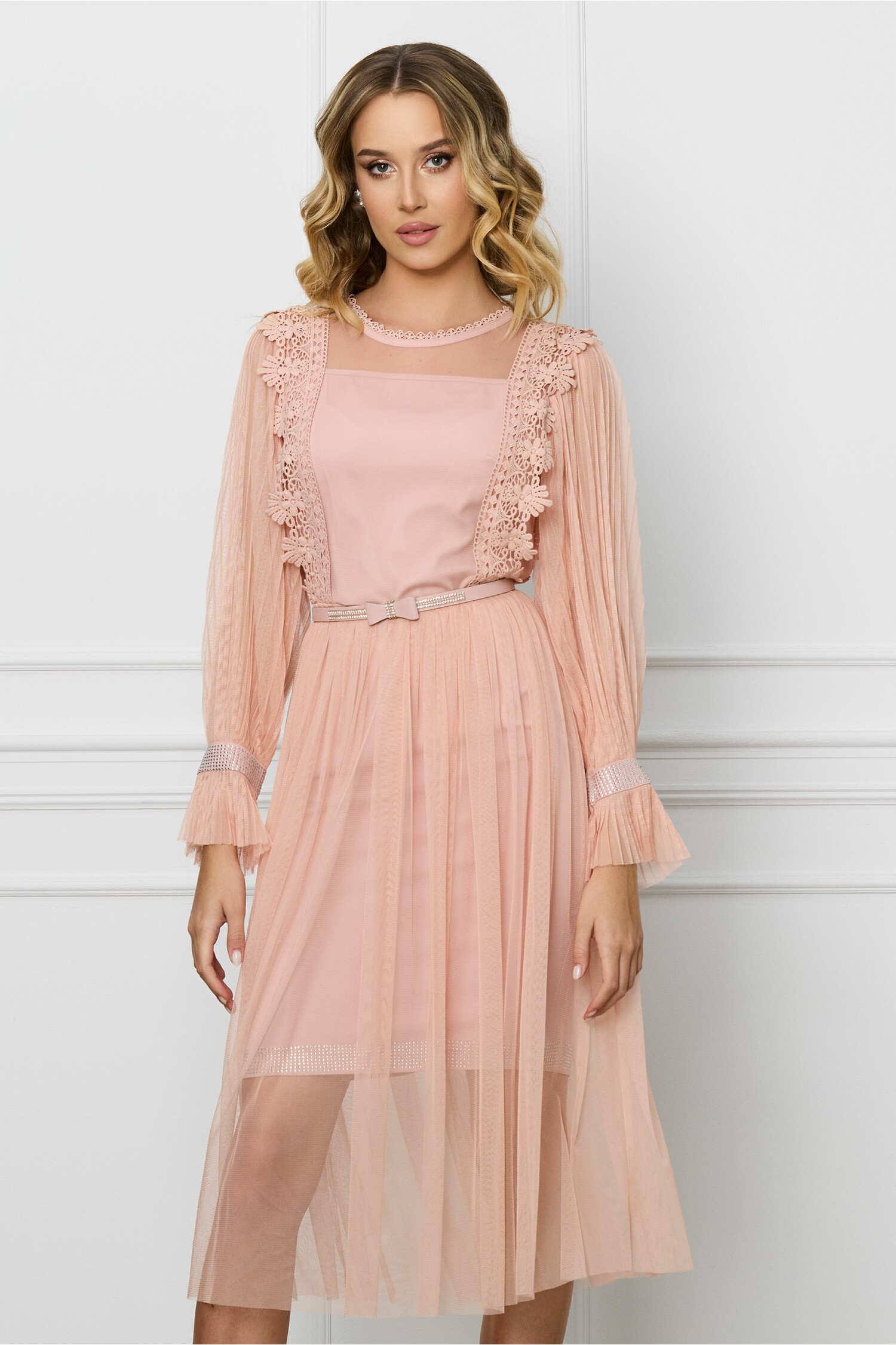 rochie-sophie-roz-din-tull-cu-dantela-si-curea-in-talie-1306739-1059017-4