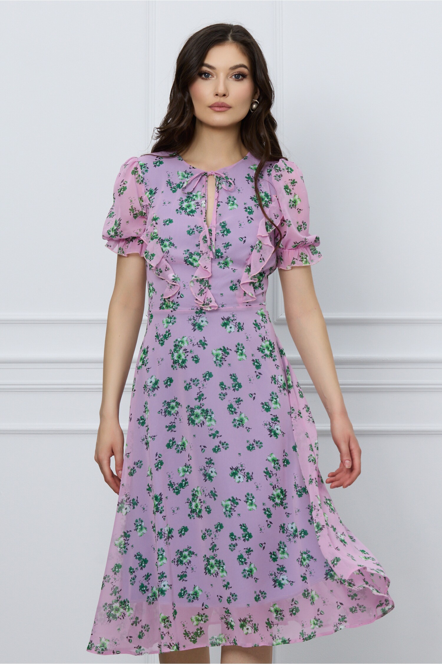 rochie-tania-lila-cu-flori-verzi-si-volane-pe-bust-1286921-1040660-4