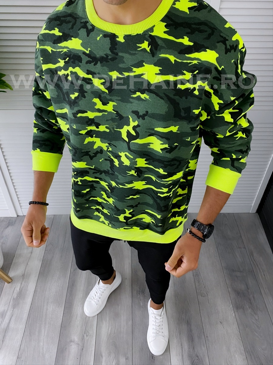 20-K347-bluza-vatuita-barbati-oversize-camuflaj-online-zara-Eksi1-haine-barbati-b