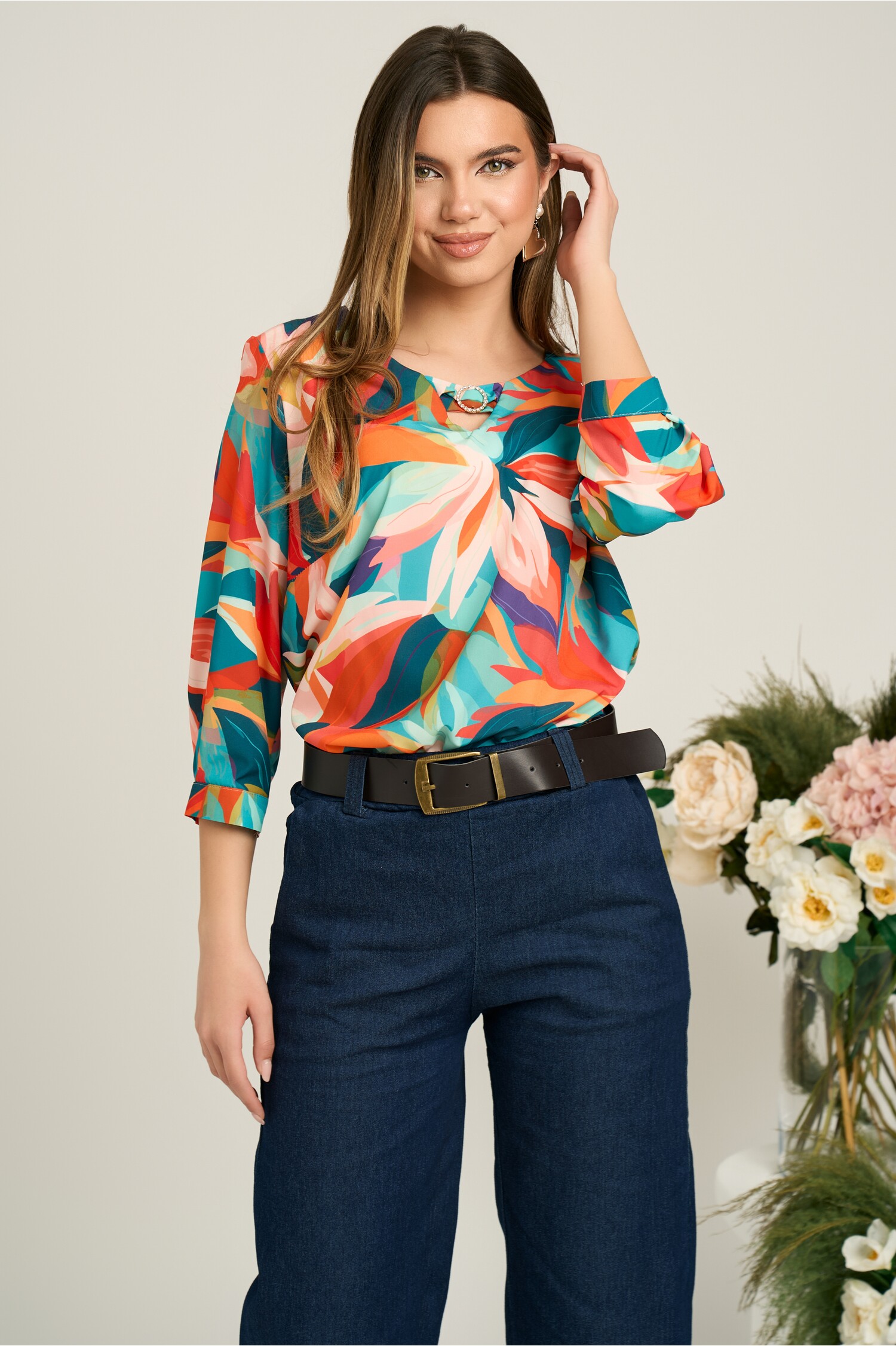 bluza-vaporoasa-din-viscoza-cu-imprimeu-verde-si-orange-1361846-1105829-4