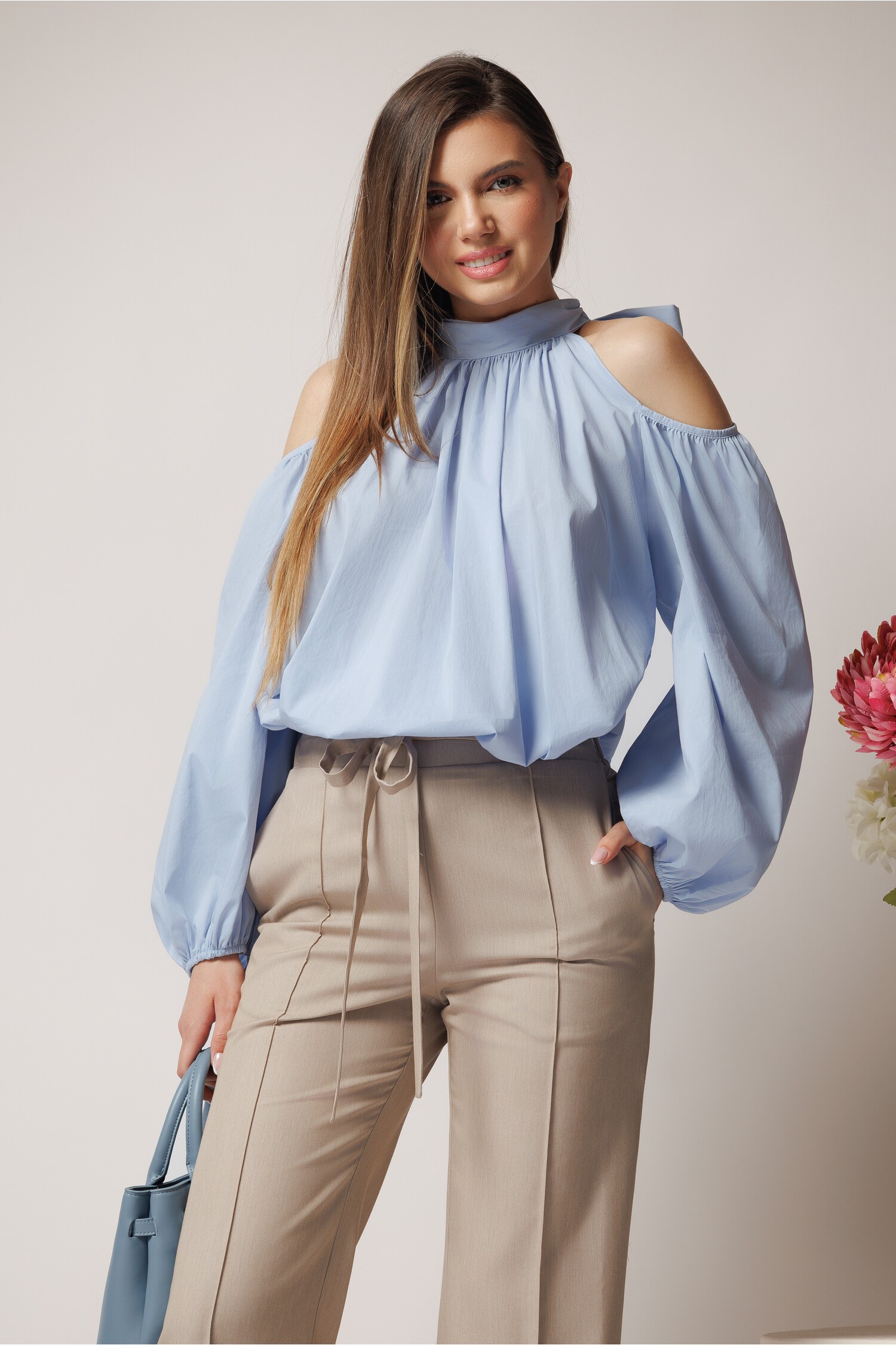 camasa-casual-din-bumbac-bleu-cu-funda-si-umerii-goi-1367981-1106213-4