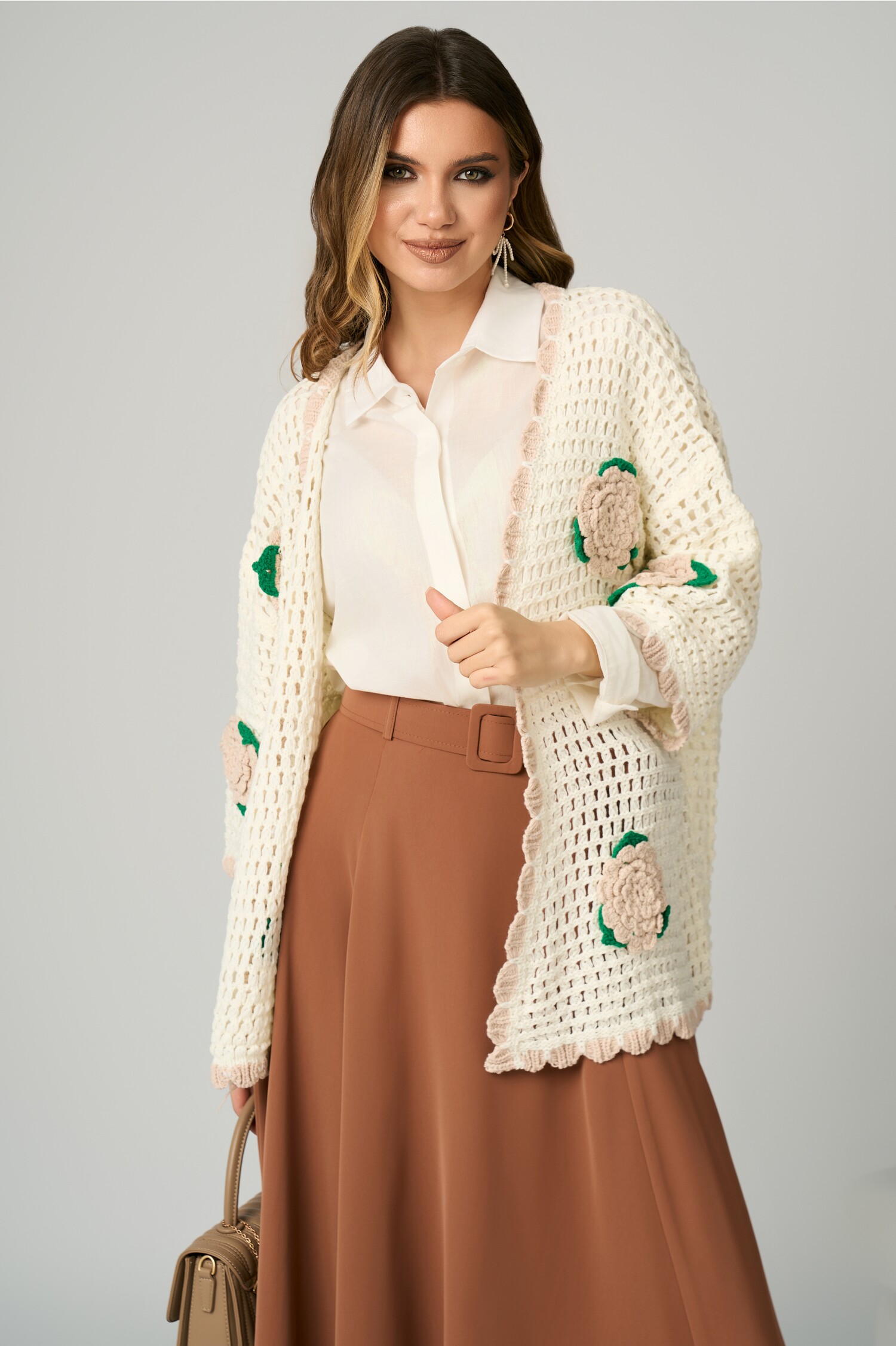 cardigan-casual-din-tricot-alb-cu-flori-3d-1355672-1098002-4