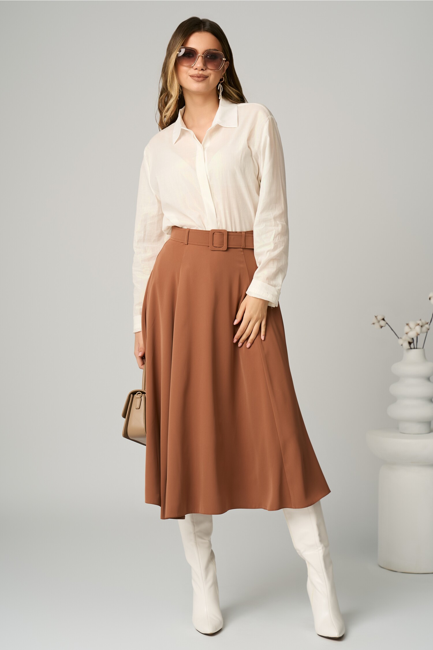 fusta-dy-fashion-office-midi-din-triplu-voal-maro-camel-cu-croi-clos-si-curea-in-talie-1354787-1097972-4