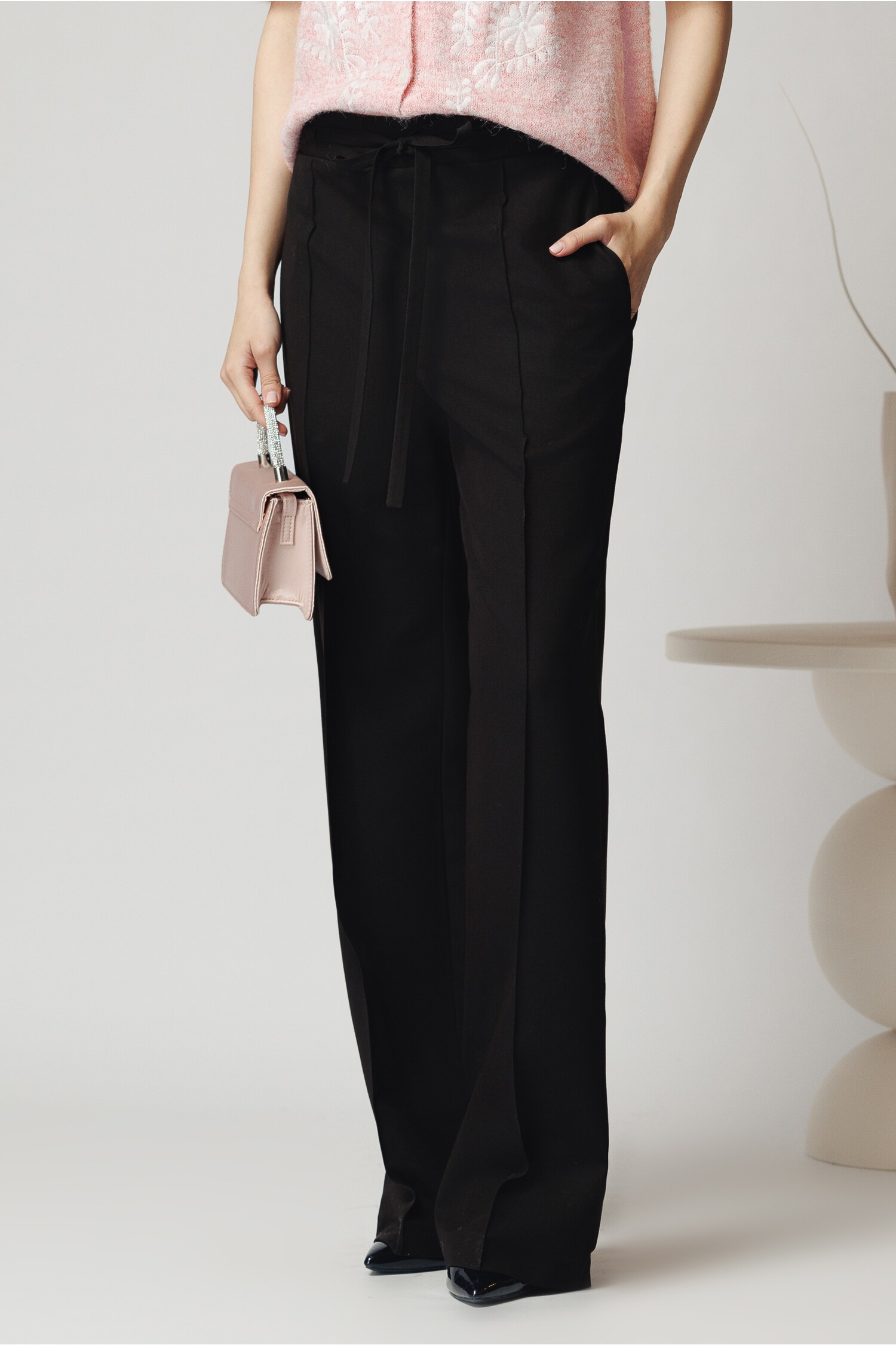 pantaloni-dy-fashion-office-din-stofa-negri-cu-snur-in-talie-1348508-1093073-4