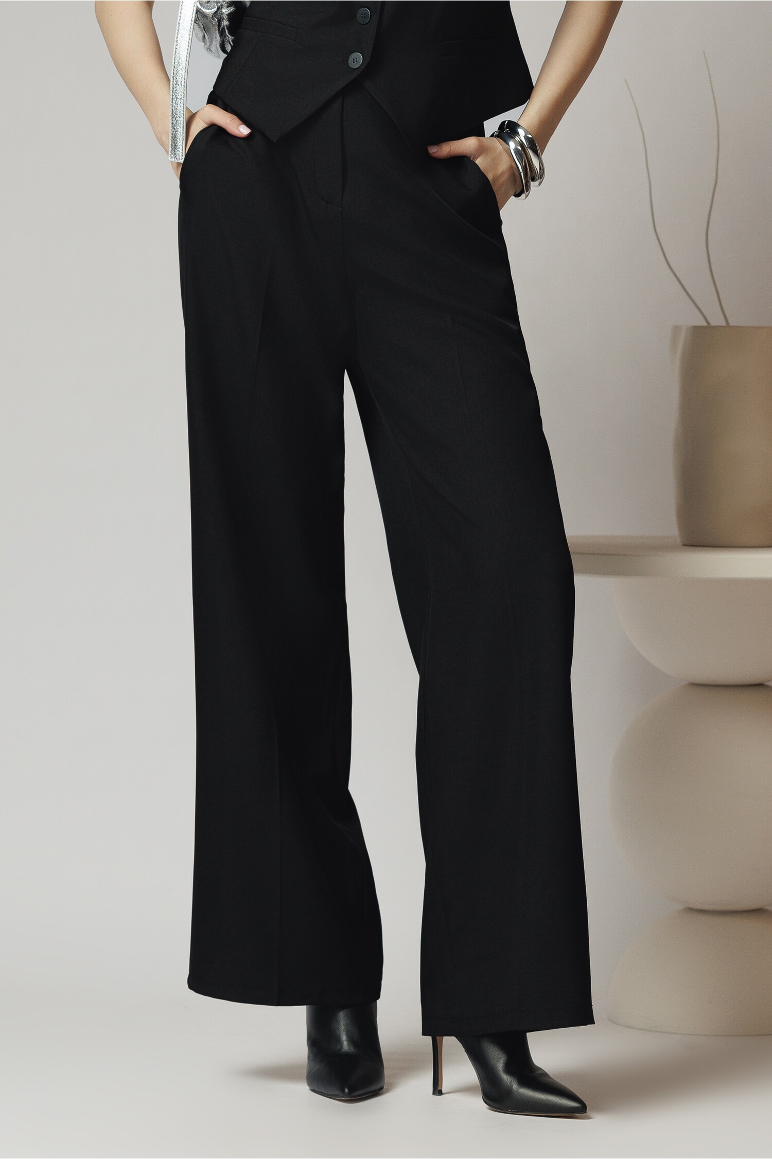 pantaloni-office-lejeri-din-stofa-negri-cu-elastic-si-curea-in-talie-1352870-1096466-4