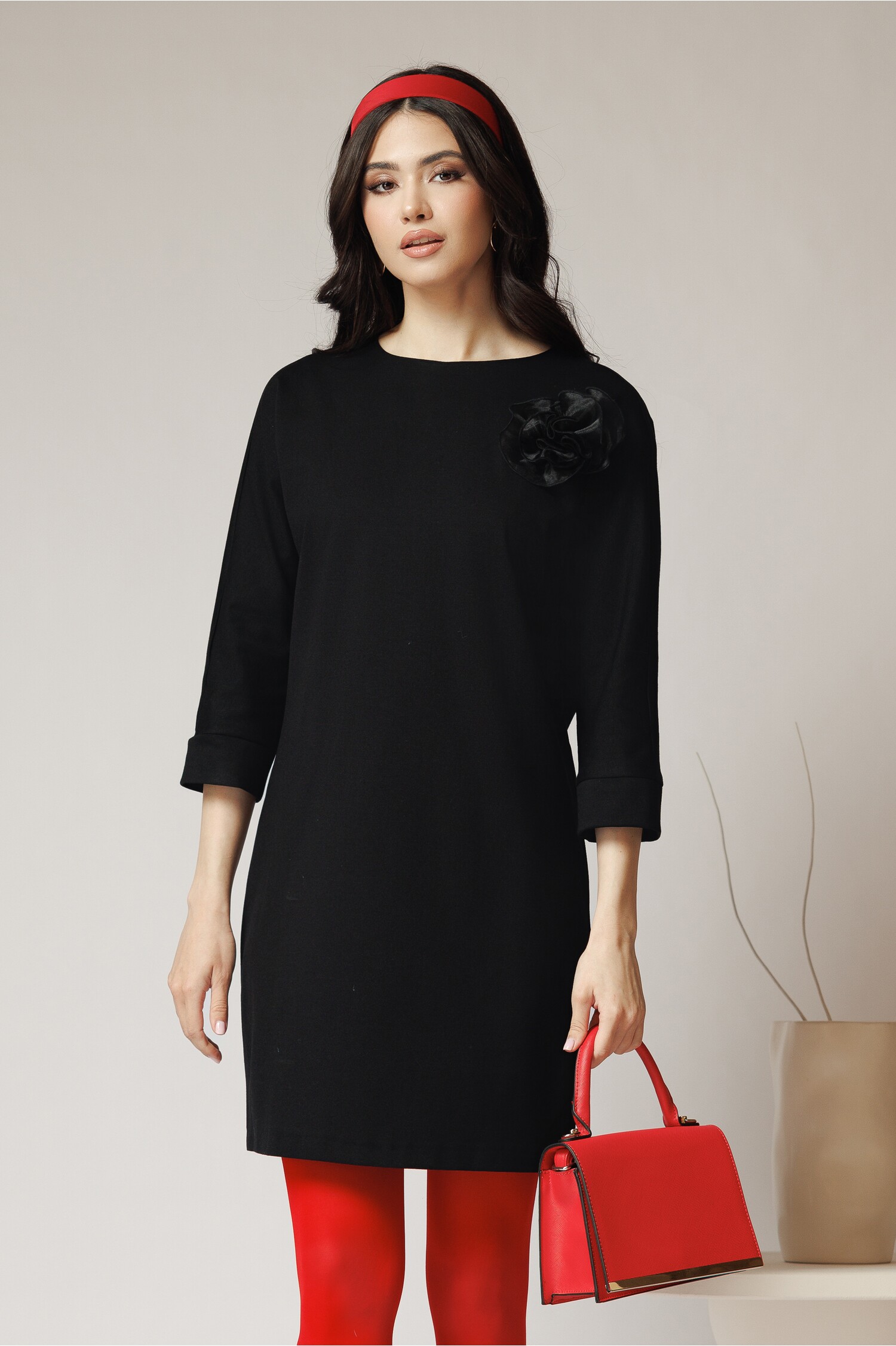 rochie-dy-fashion-office-din-jerse-neagra-cu-floare-maxi-pe-bust-1352336-1096505-4