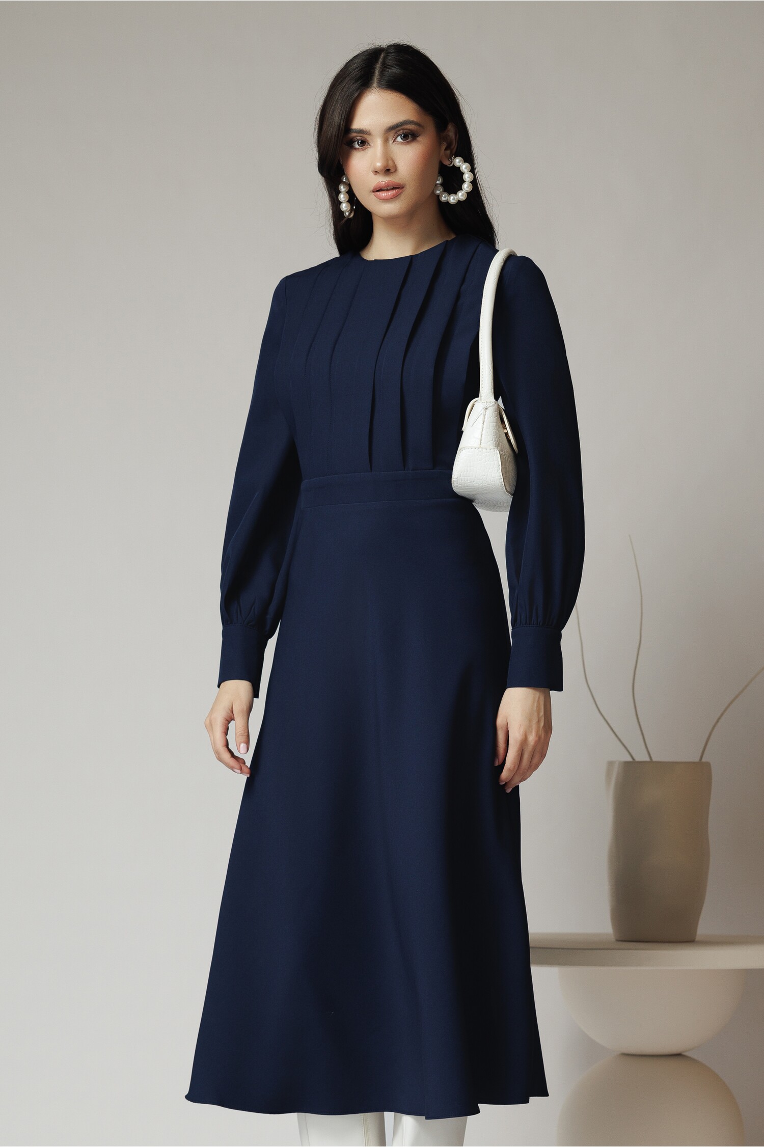 rochie-dy-fashion-office-din-stofa-bleumarin-cu-pliuri-pe-bust-1352528-1096520-4