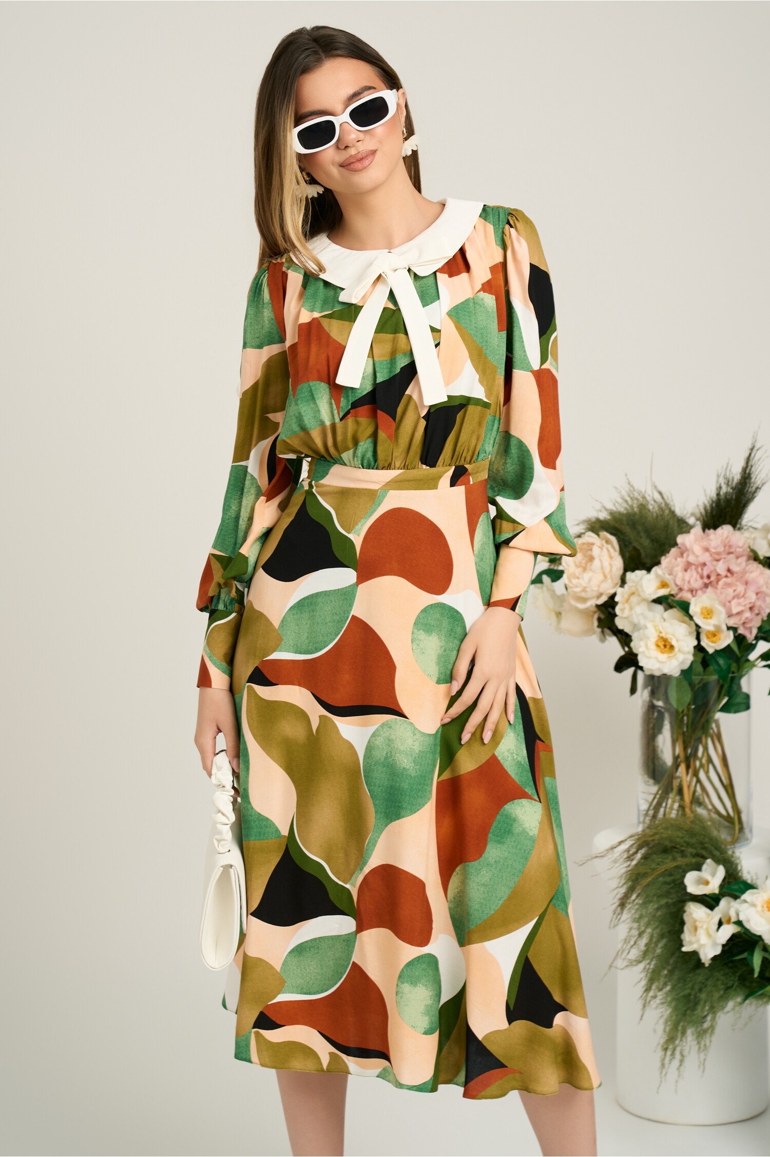 rochie-dy-fashion-office-din-viscoza-cu-imprimeuri-verzi-si-funda-la-decolteu-1367450-1105043-4