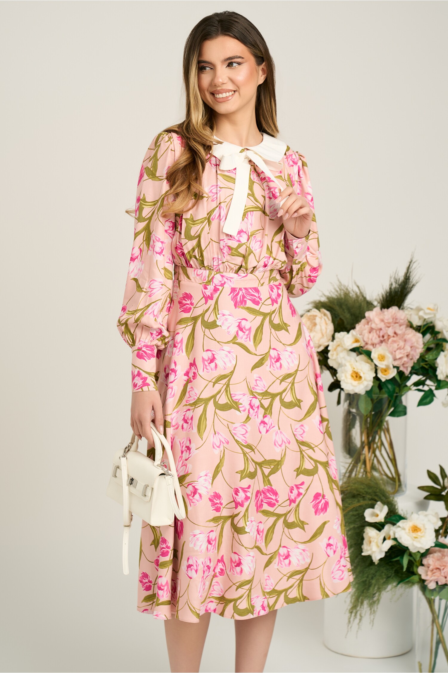 rochie-dy-fashion-office-din-viscoza-roz-cu-imprimeuri-si-funda-la-decolteu-1367504-1105019-4