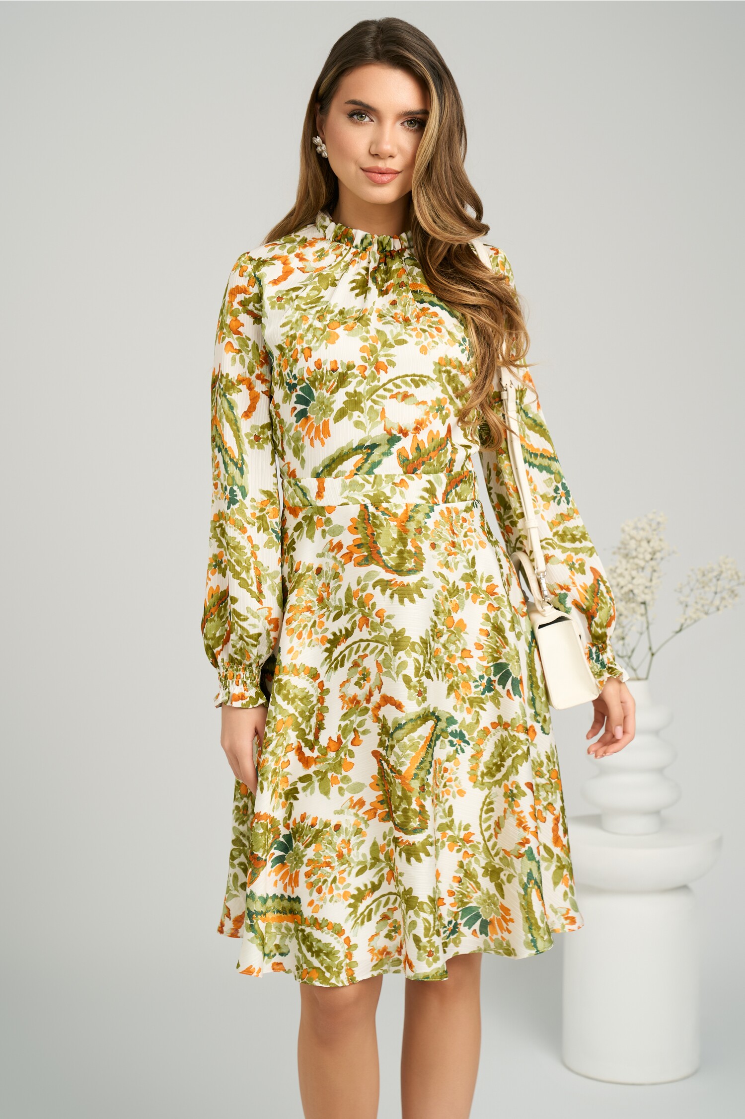rochie-dy-fashion-vaporoasa-din-voal-cu-imprimeuri-florale-verzi-si-orange-1359122-1099658-4