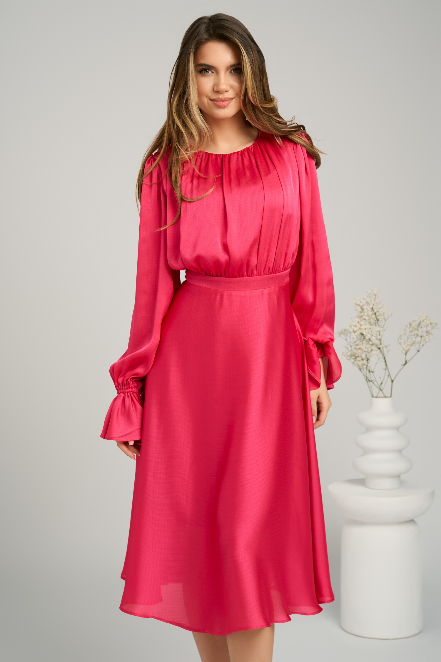rochie-eleganta-din-satin-fucsia-cu-pliuri-la-bust-si-croi-clos-1358408-1099706-4