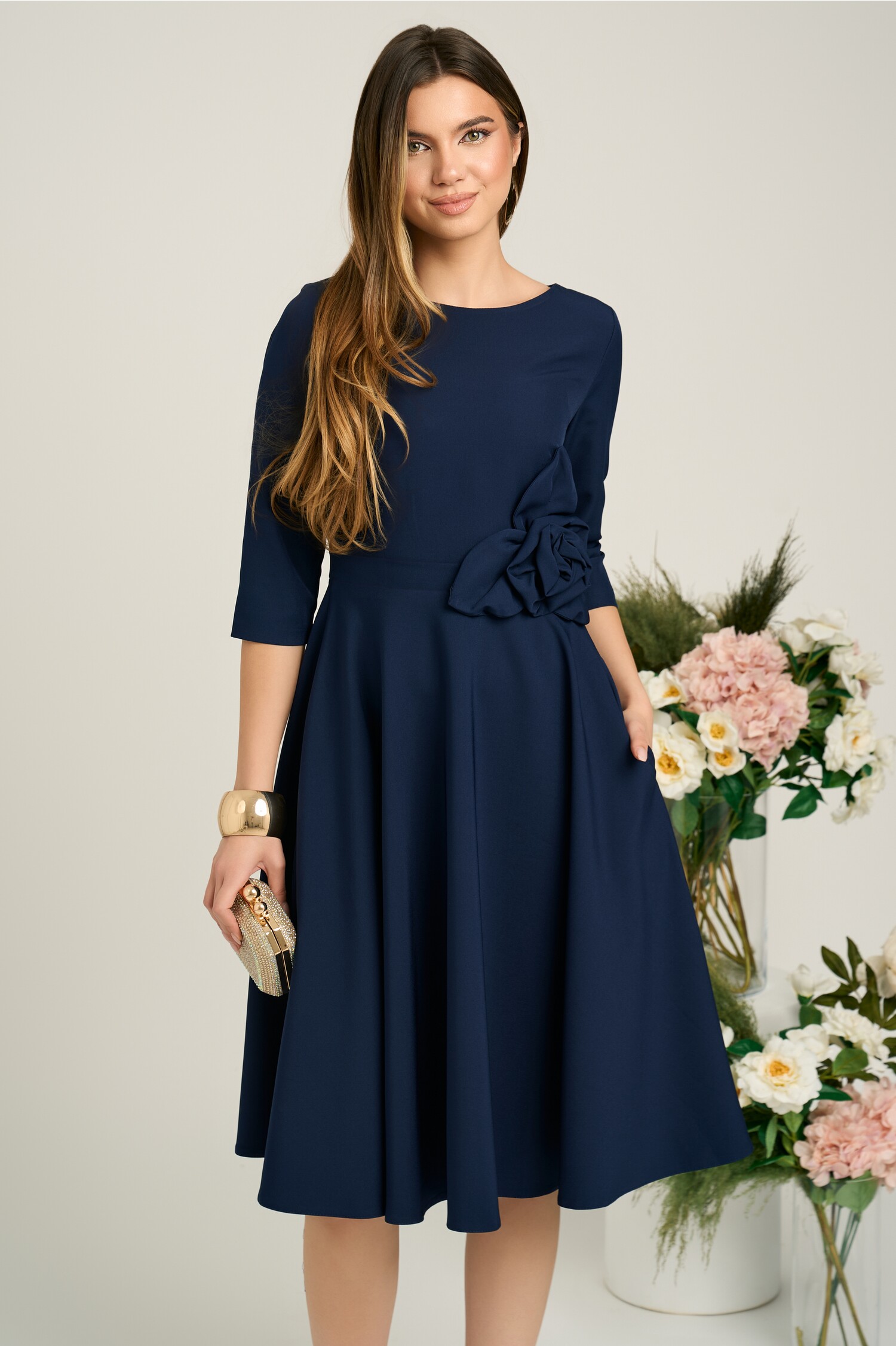 rochie-office-din-stofa-bleumarin-cu-aplicatie-florala-in-talie-1365752-1105454-4