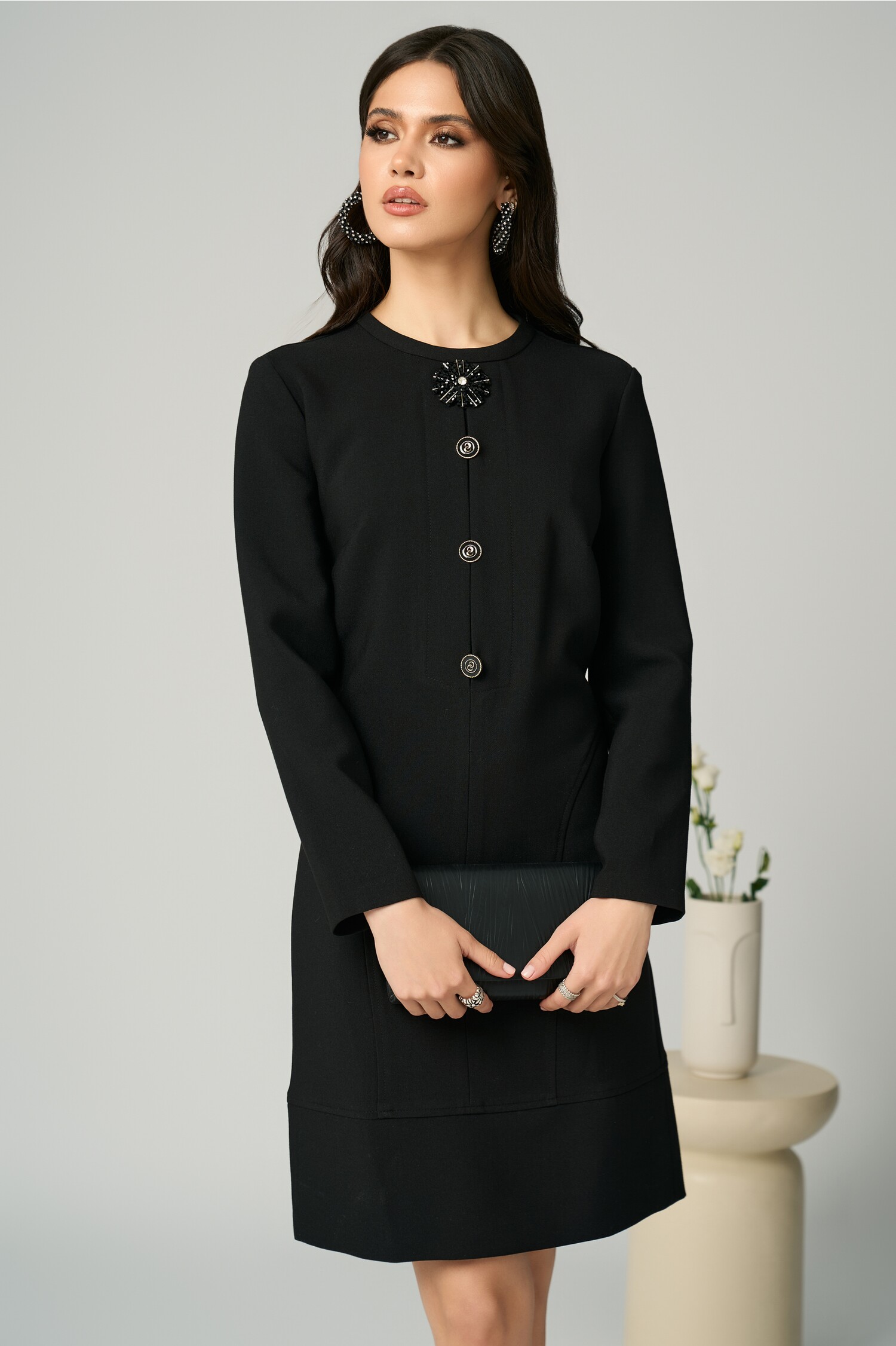 rochie-office-din-stofa-neagra-cu-accesoriu-si-nasturi-1349357-1092122-4