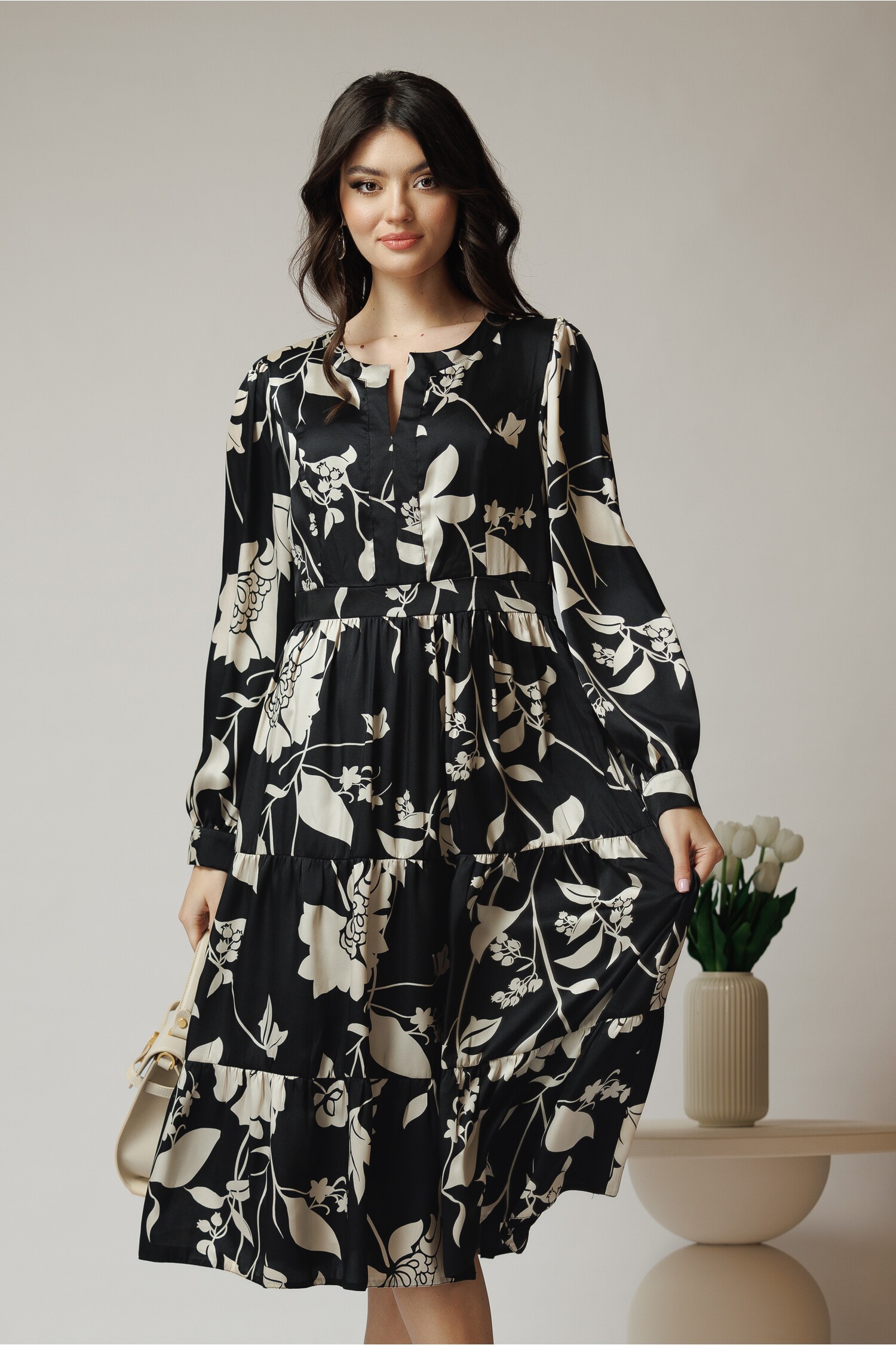 rochie-office-din-voal-satinat-neagra-cu-imprimeuri-bej-si-volan-la-baza-1357595-1099364-4
